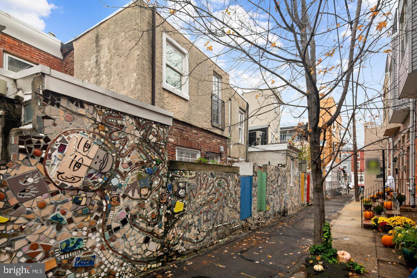 Philadelphia, PA 19147,712 MEDINA ST