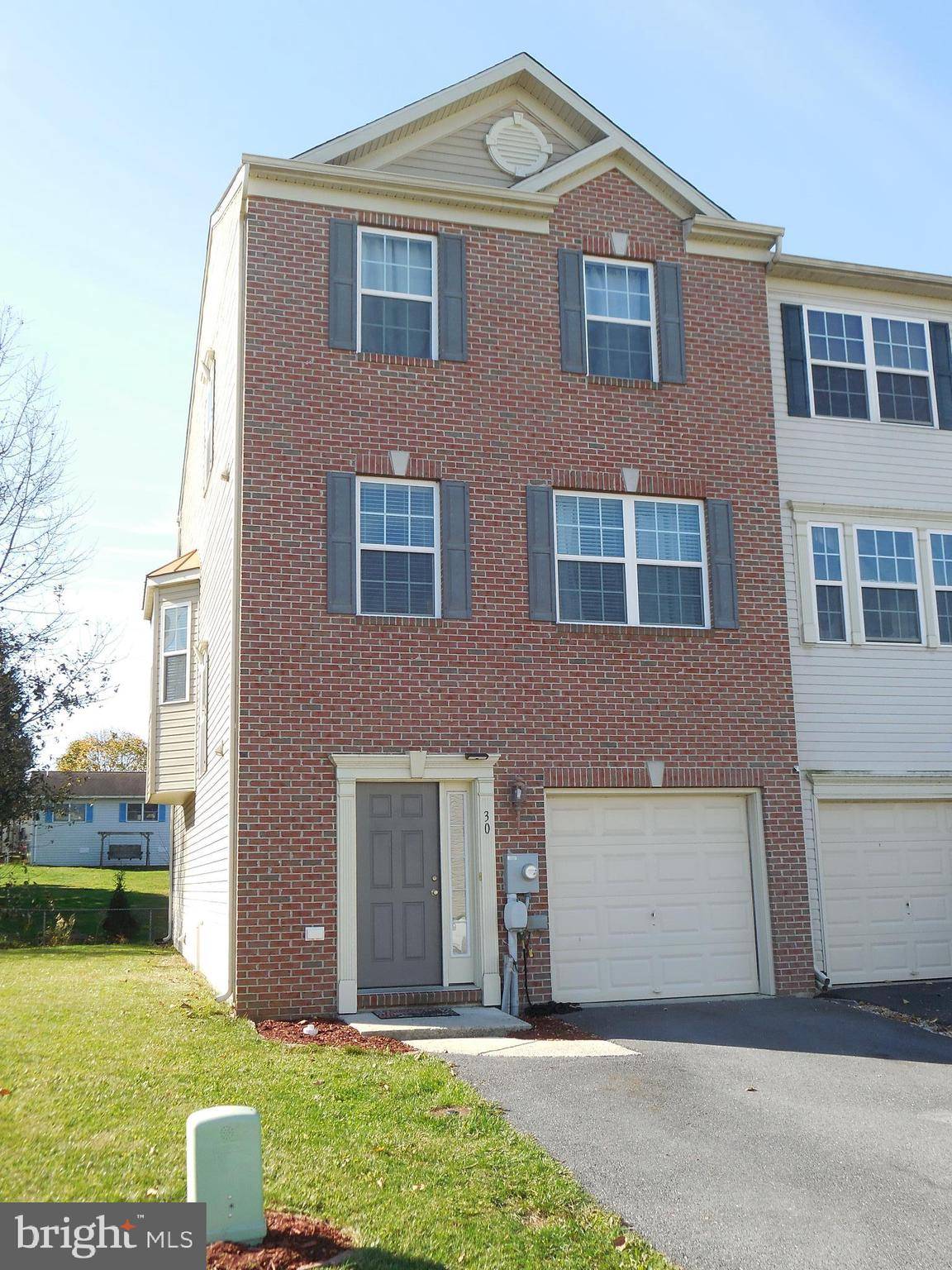 Chambersburg, PA 17201,30 MILESTONE CT