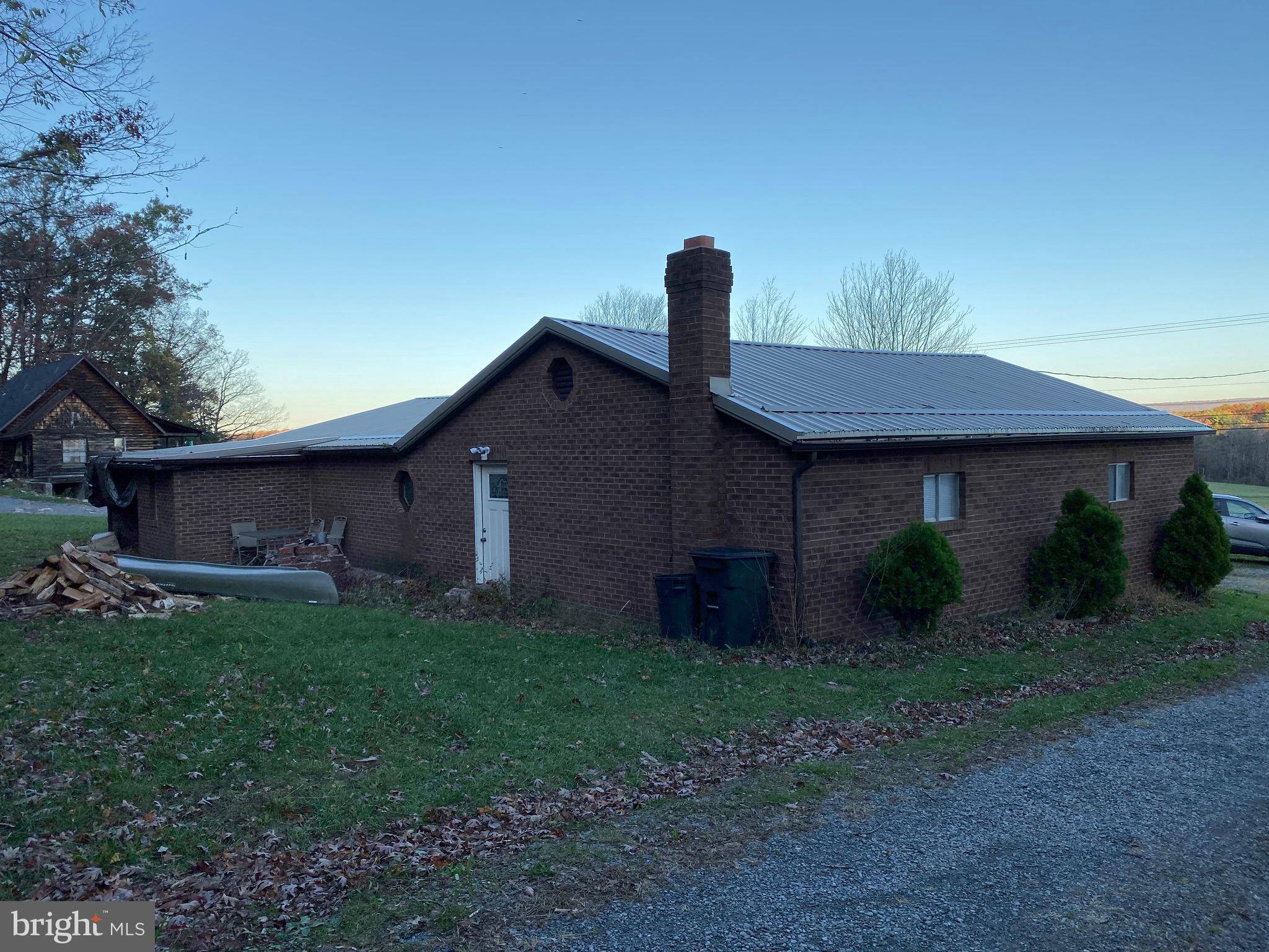 Berkeley Springs, WV 25411,24 GRAND VIEW TER