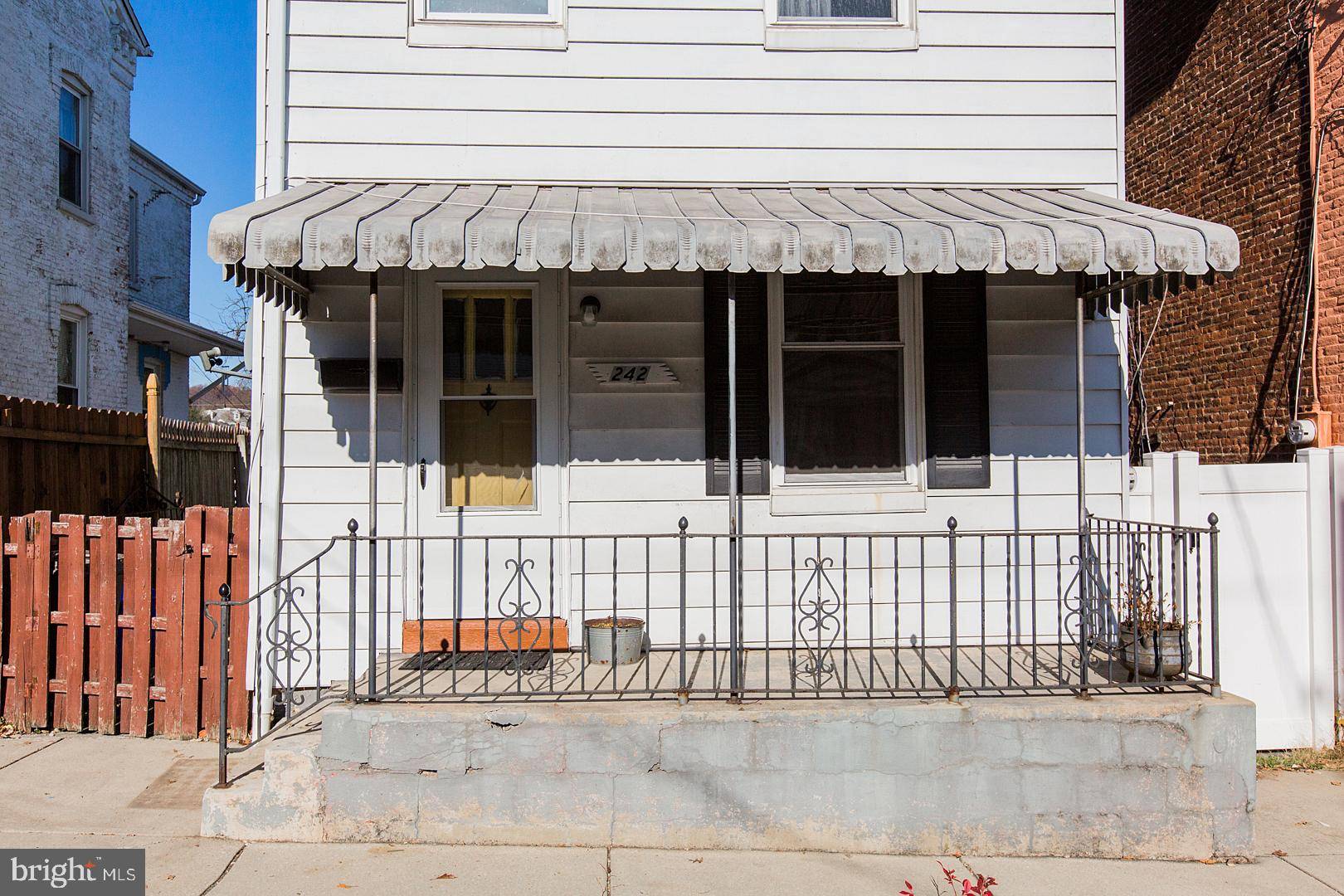 Wrightsville, PA 17368,242 WALNUT ST