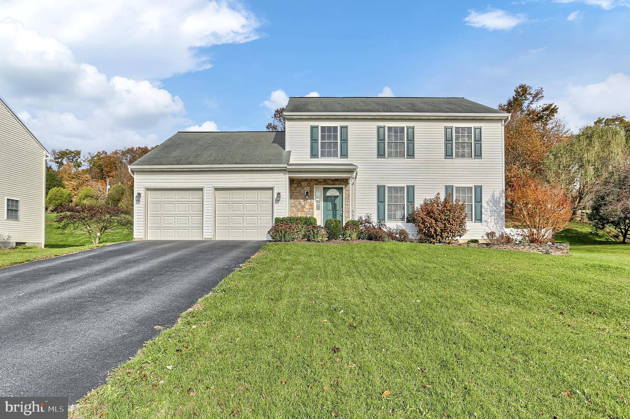 Mount Wolf, PA 17347,550 SILVER MAPLE CT