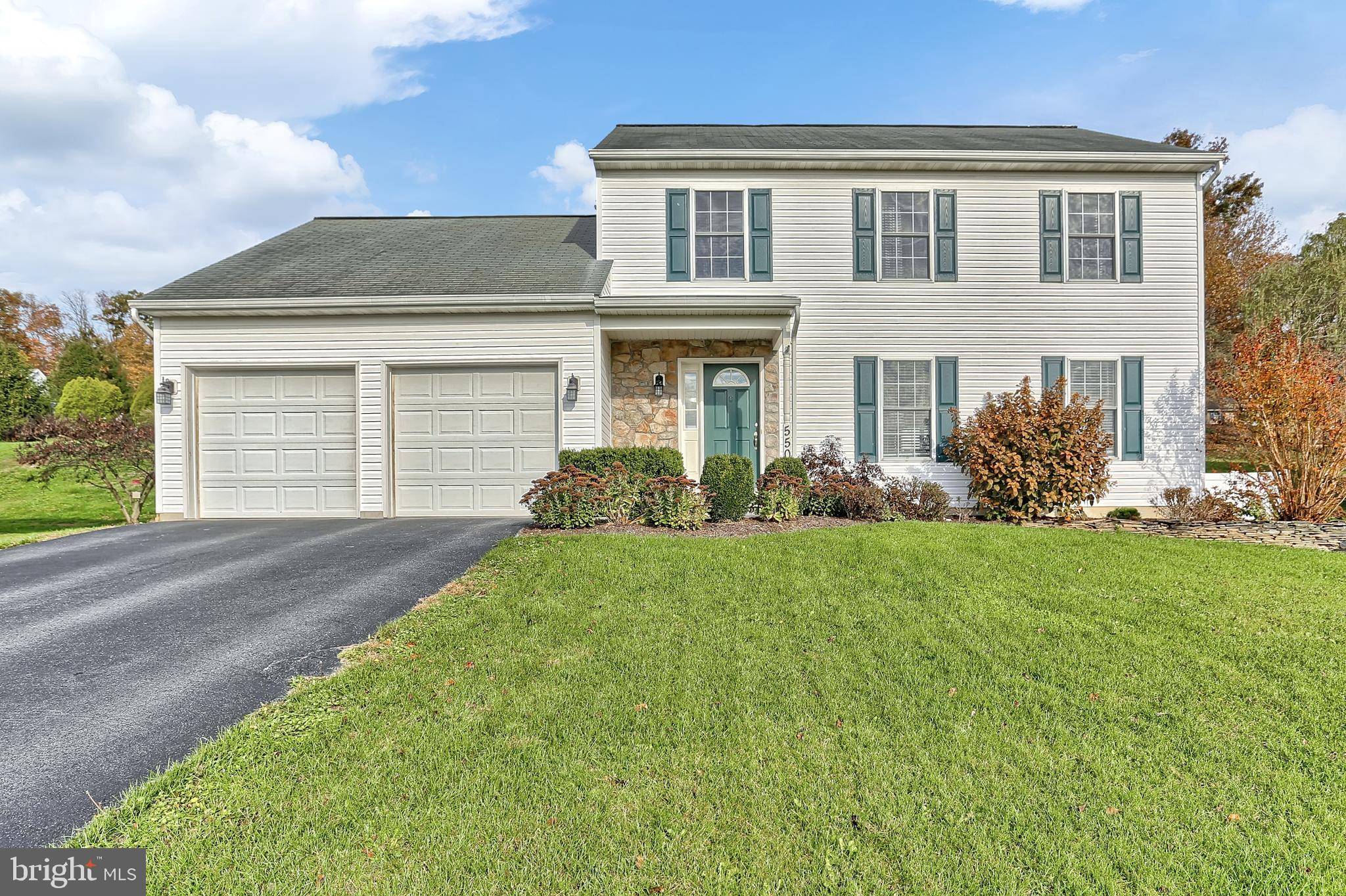 Mount Wolf, PA 17347,550 SILVER MAPLE CT