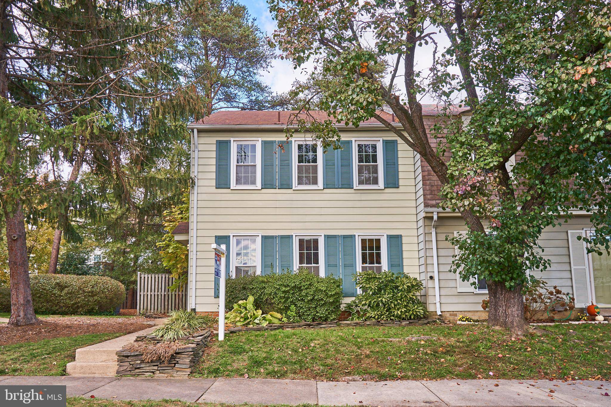 Alexandria, VA 22310,6576 YADKIN CT