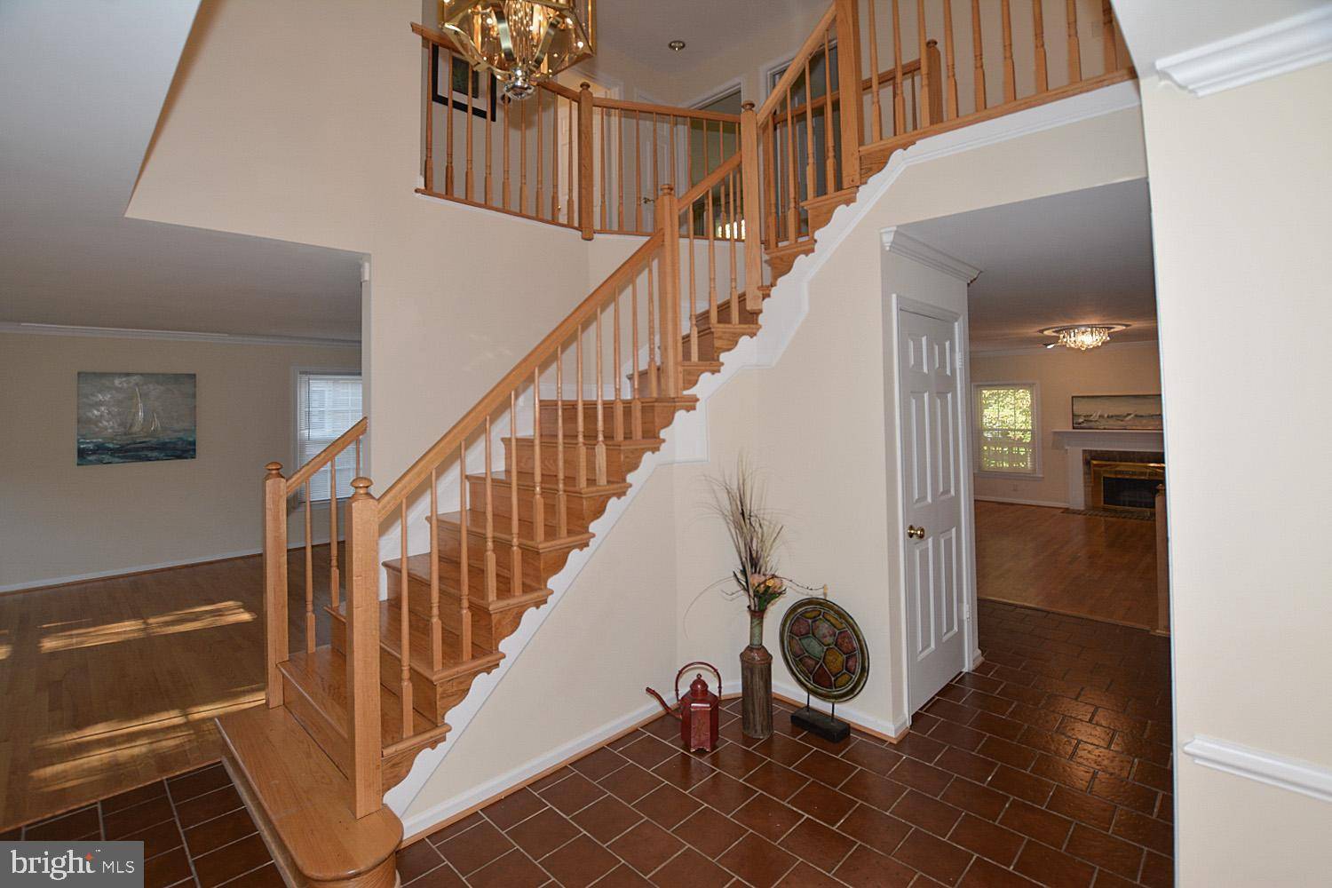 Mclean, VA 22101,6504 HEATHER BROOK CT