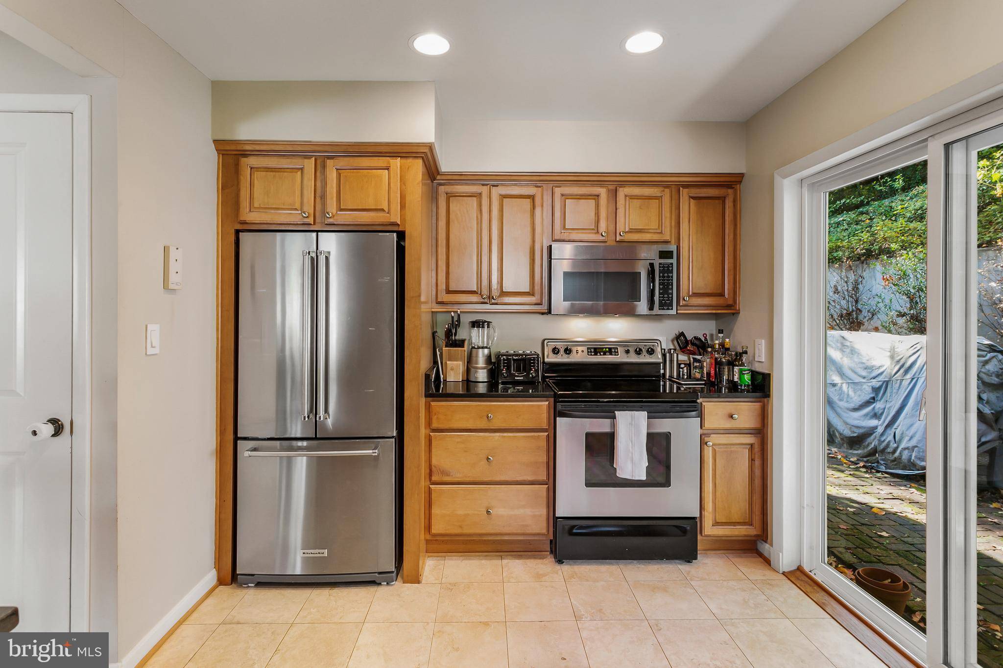 Arlington, VA 22207,3635 VACATION LN