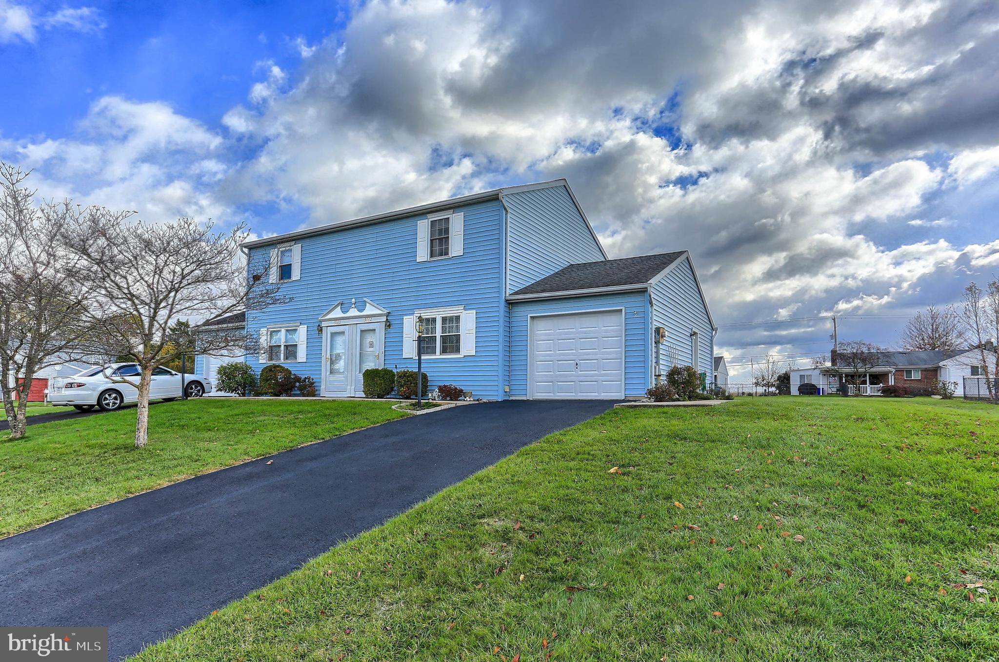 Dover, PA 17315,3162 FALCON LN