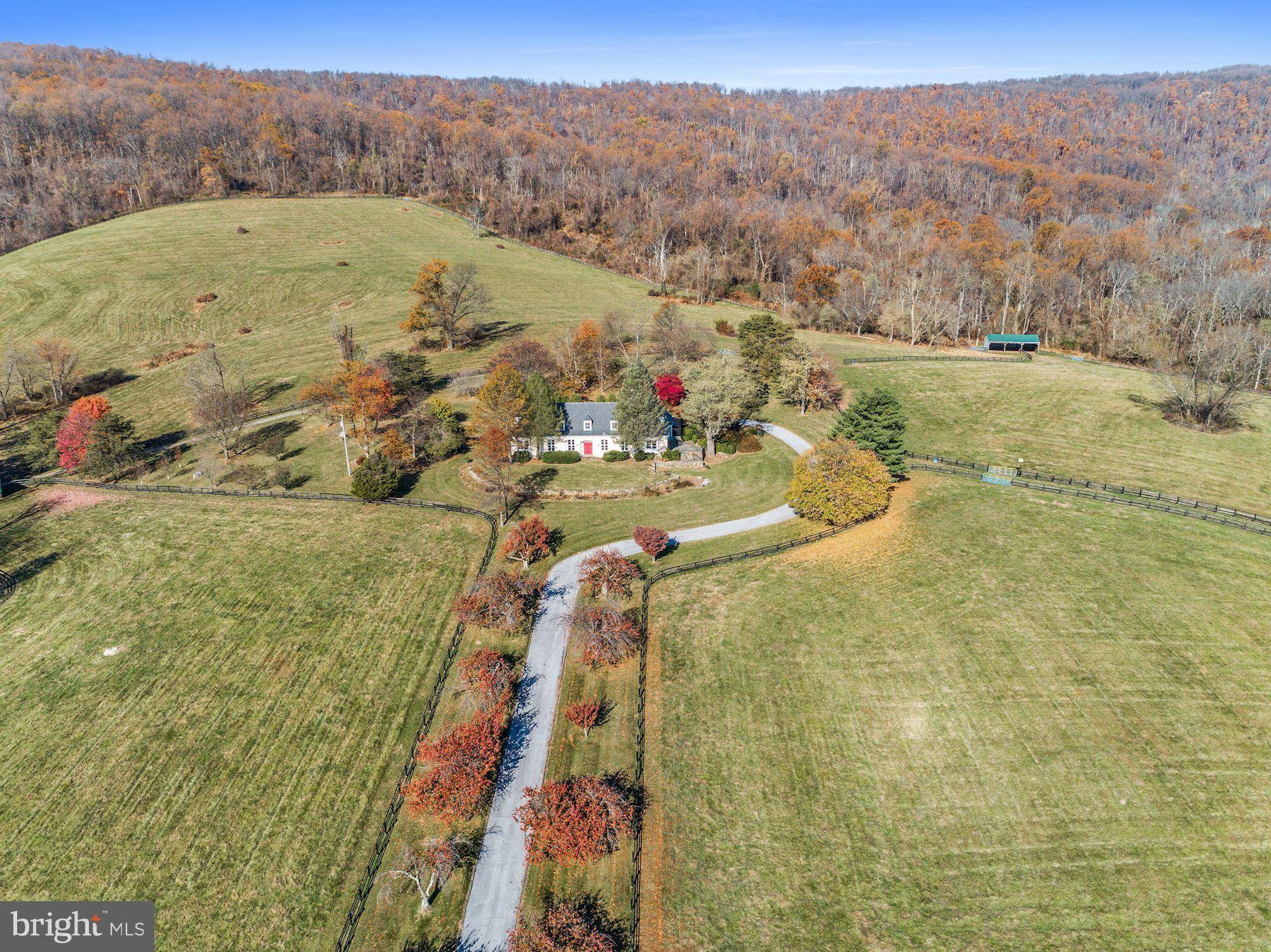 Upperville, VA 20184,20561 TRAPPE RD