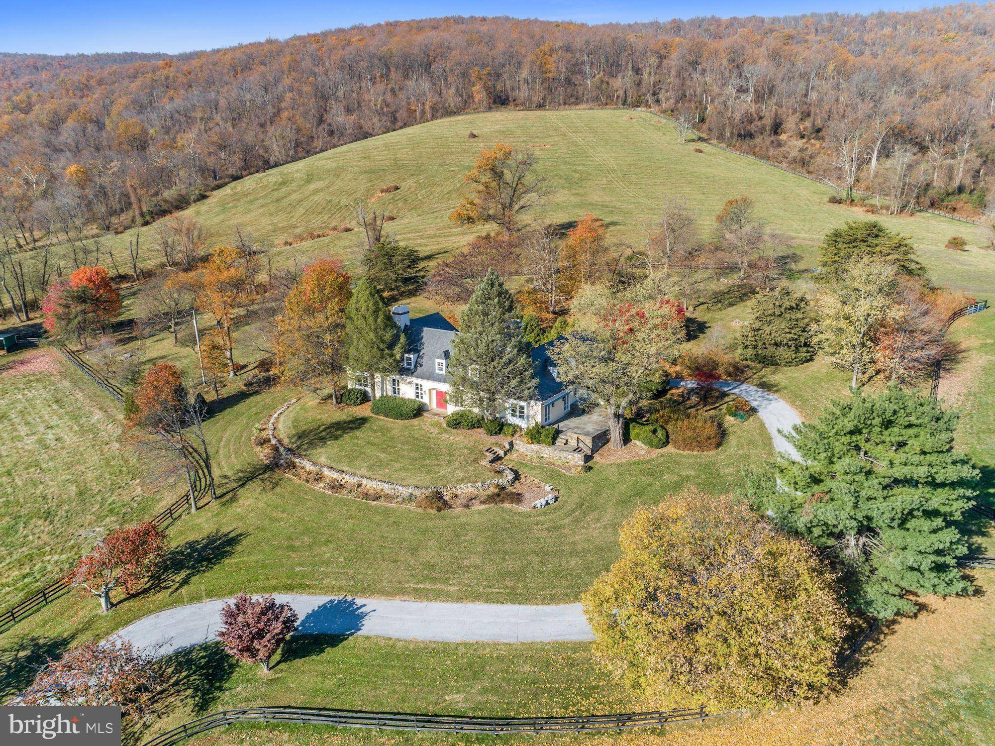 Upperville, VA 20184,20561 TRAPPE RD