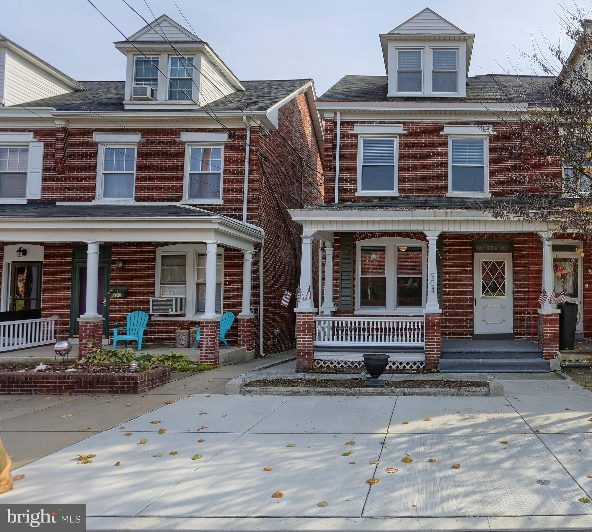 Columbia, PA 17512,904 LOCUST ST