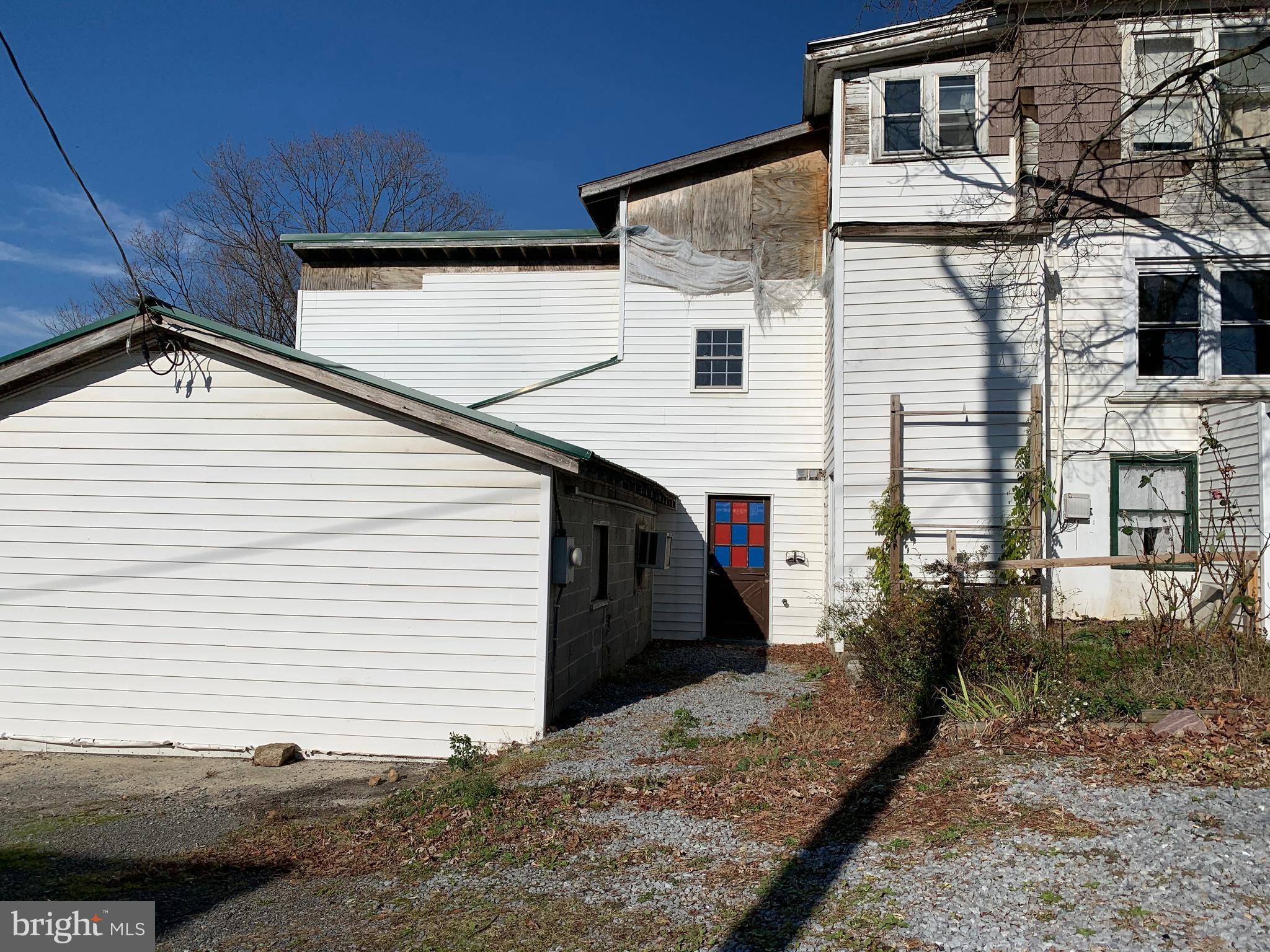 Berkeley Springs, WV 25411,8 CHAPMAN ST