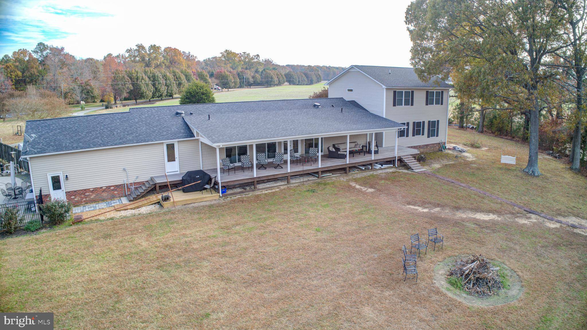 Heathsville, VA 22473,415 CLARKE LN