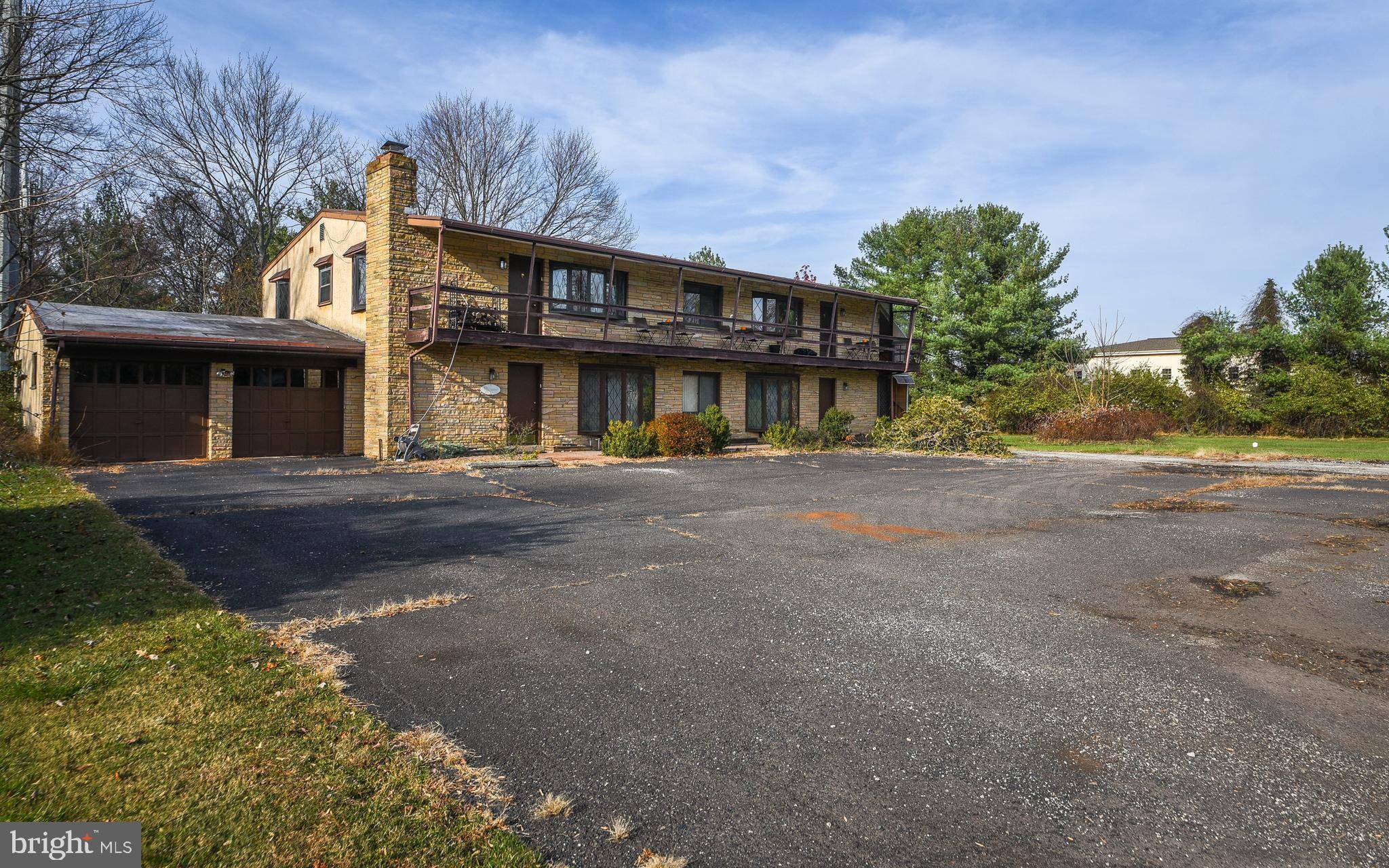 Blue Bell, PA 19422,953 PENLLYN BLUE BELL PIKE