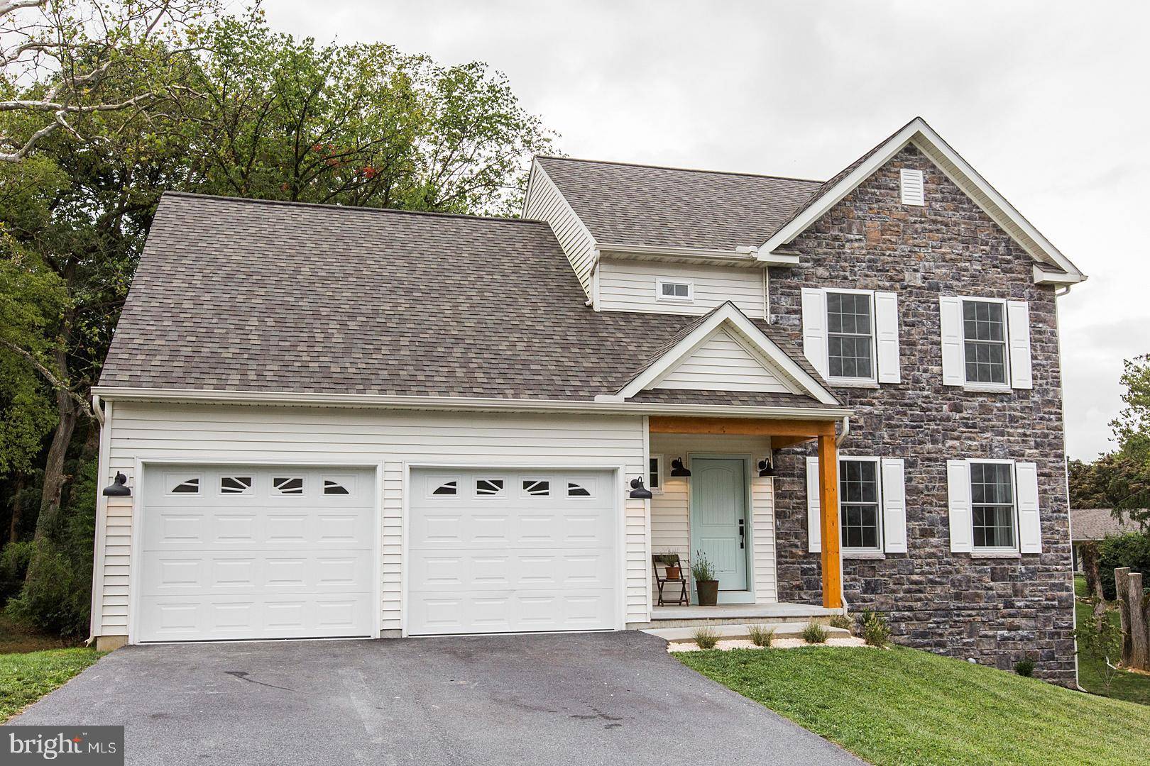 Lancaster, PA 17603,6 WOODLYN CT