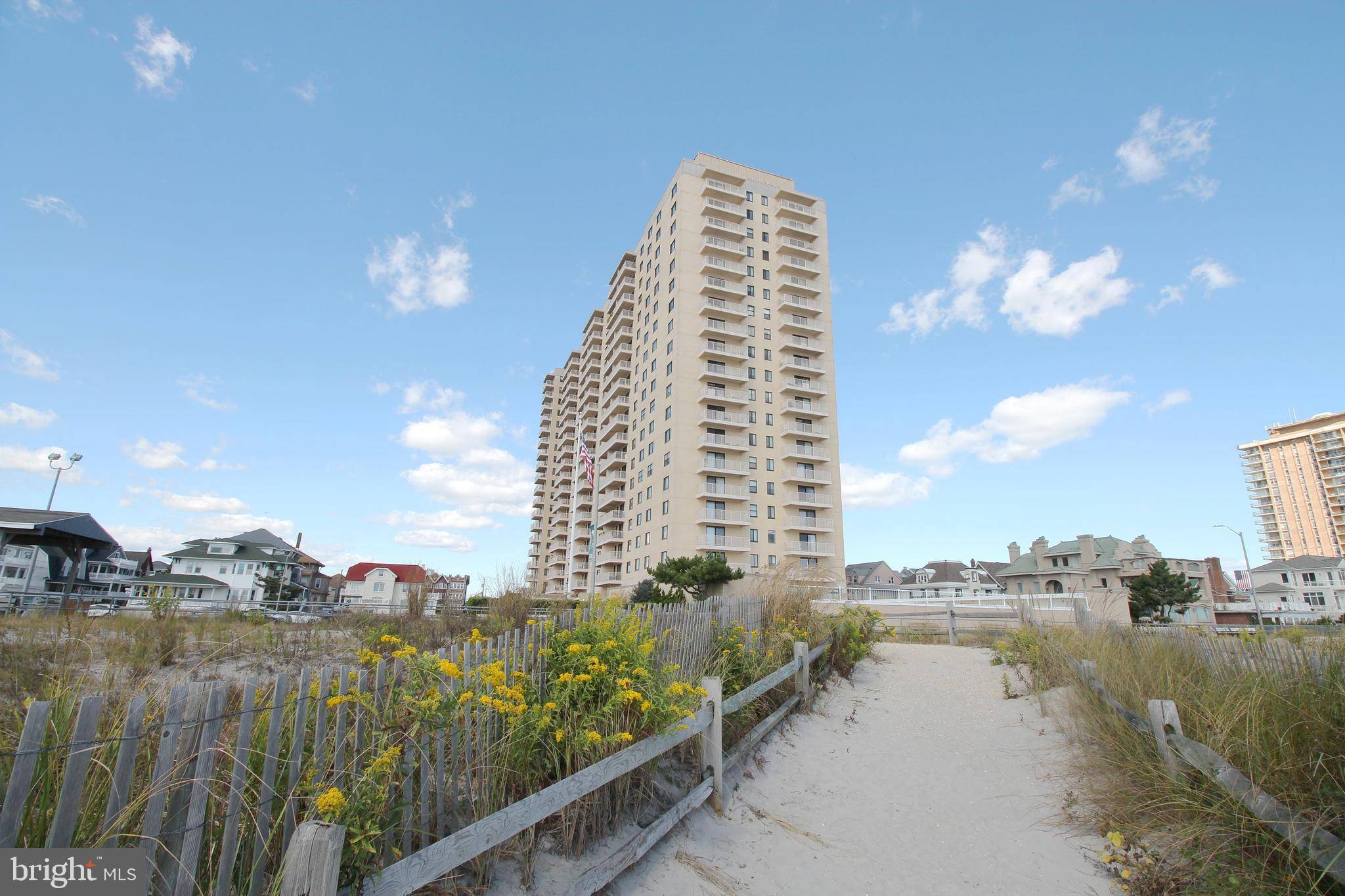 Ventnor City, NJ 08406,5000 BOARDWALK #1116