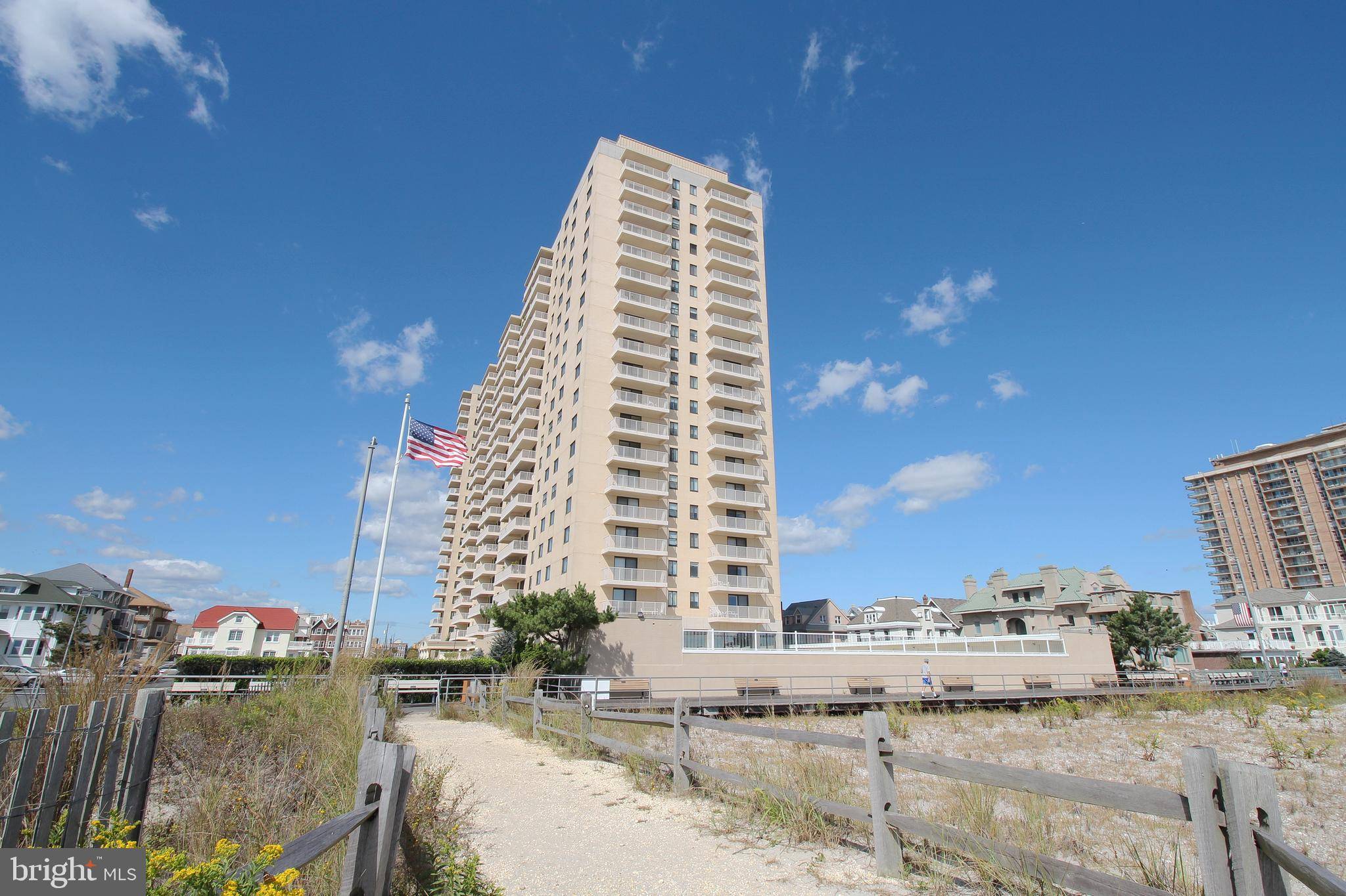 Ventnor City, NJ 08406,5000 BOARDWALK #1116