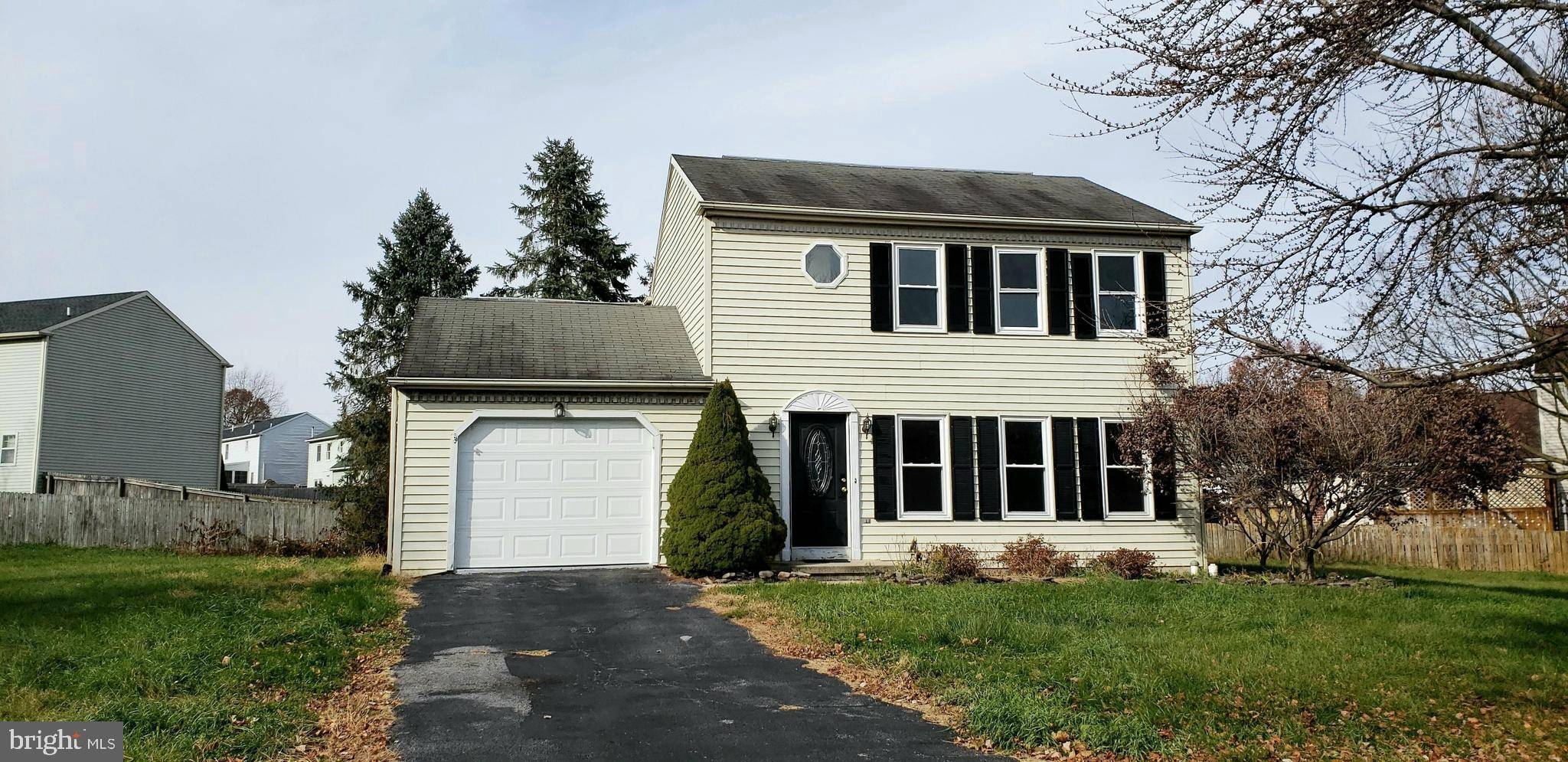 Hummelstown, PA 17036,988 KINGS WAY W