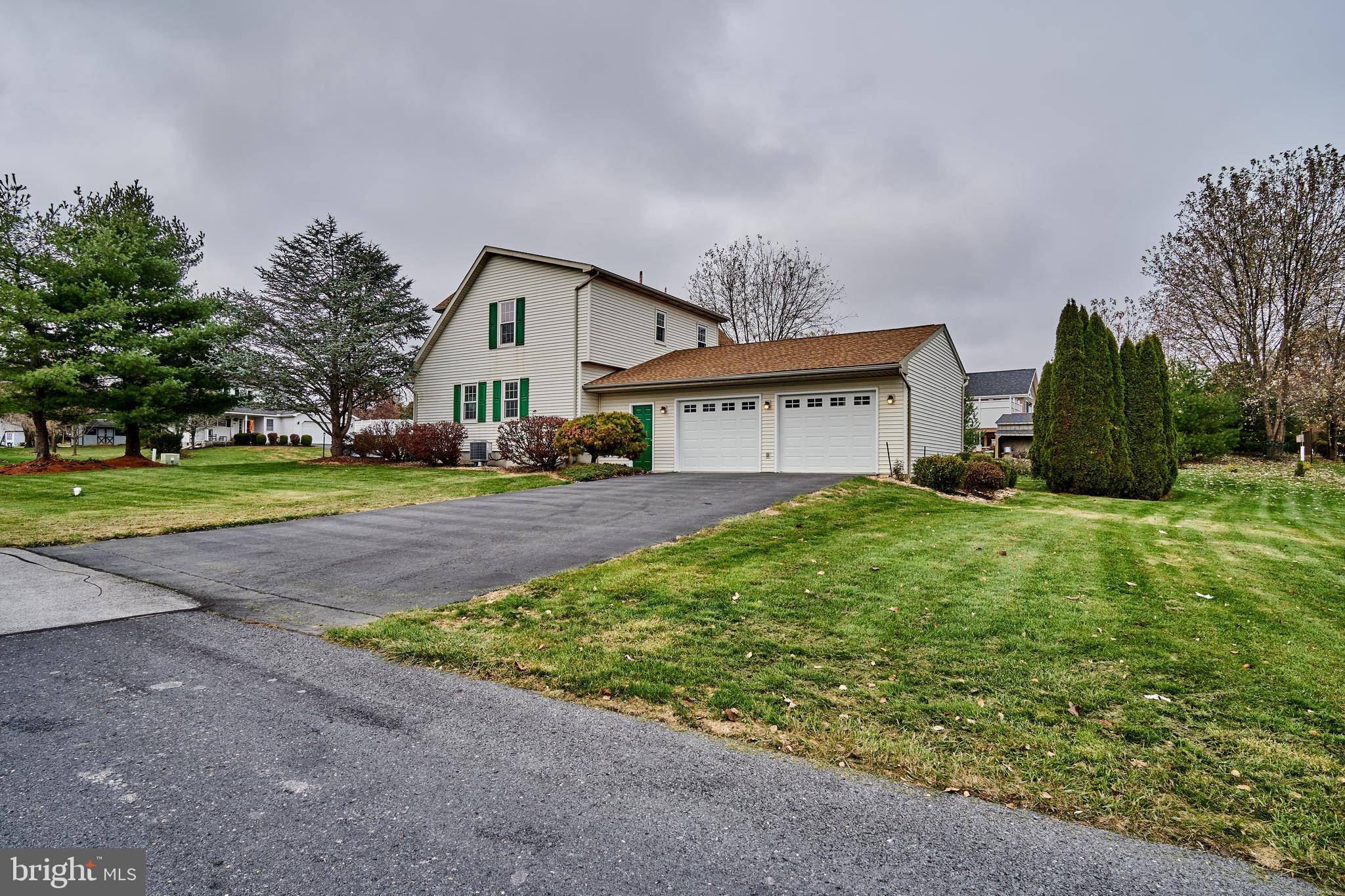 Carlisle, PA 17015,119 FIELDSTONE DR