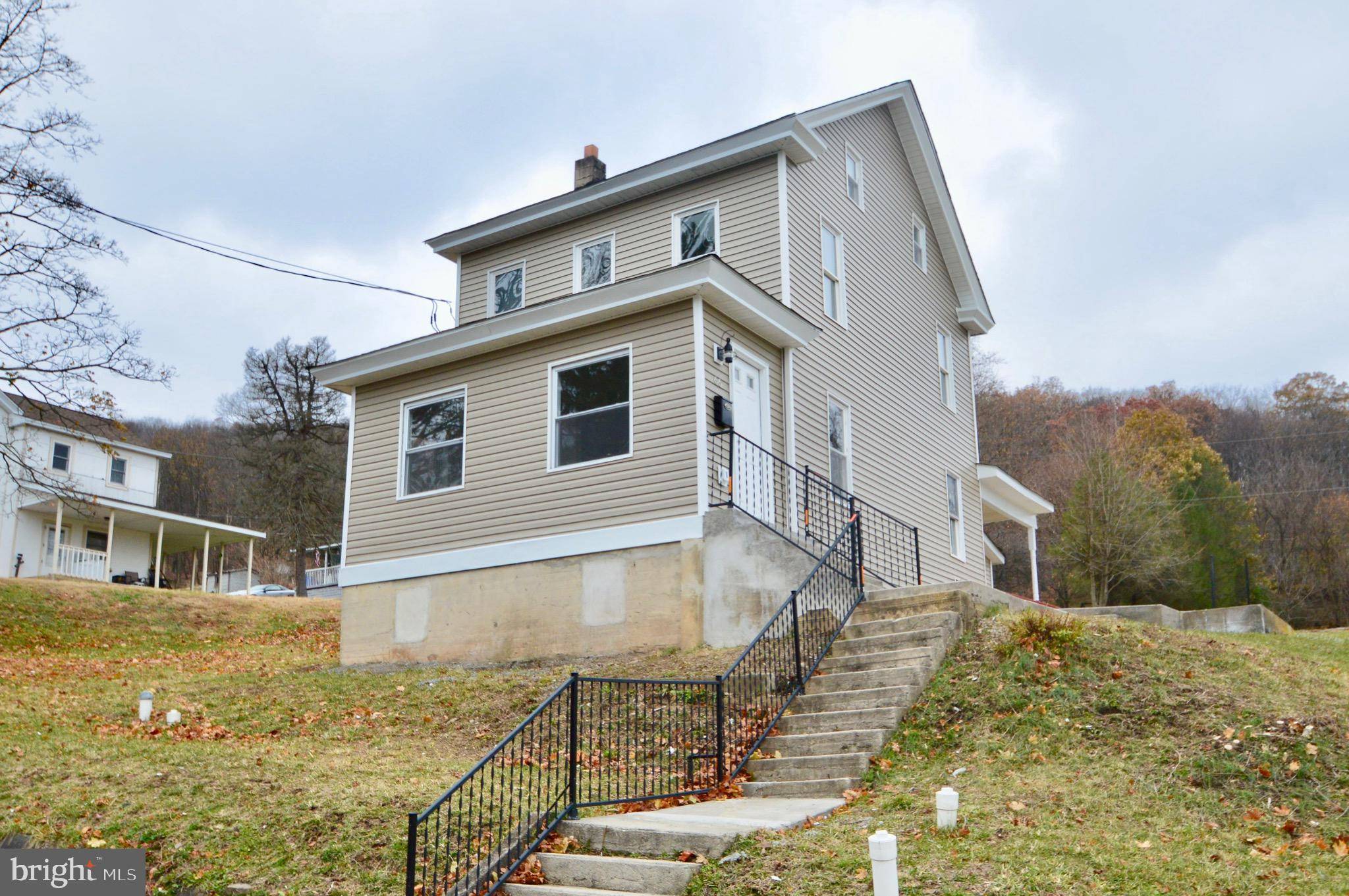 Lehighton, PA 18235,66 BEAVER ST