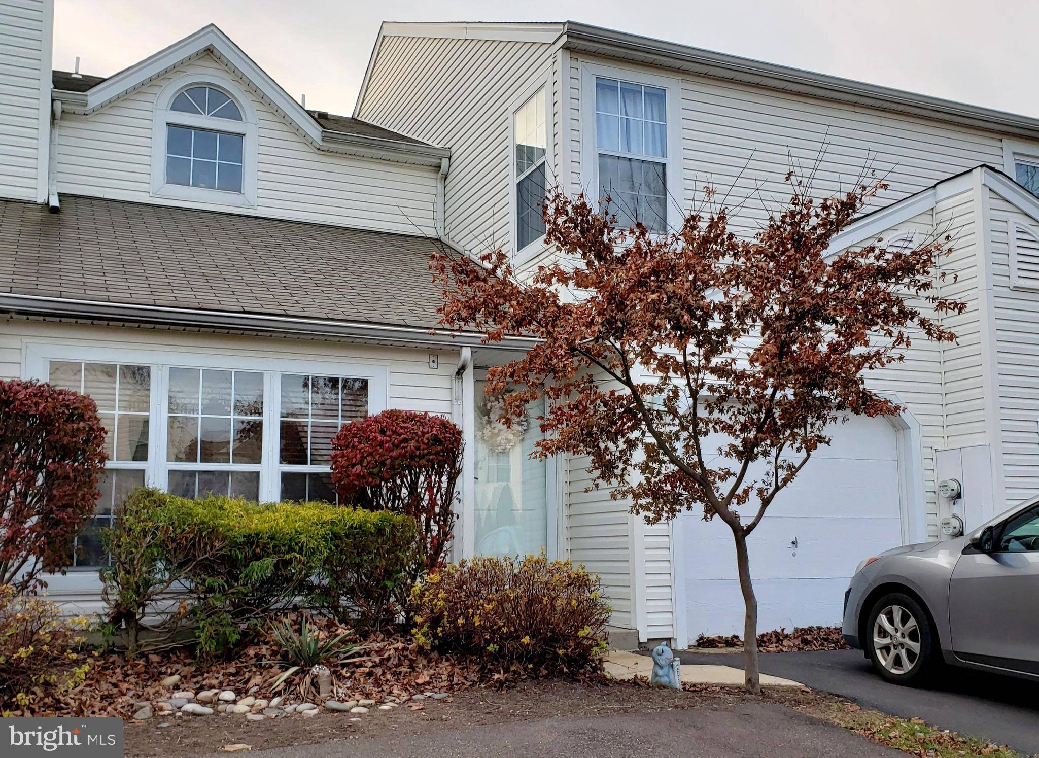 Southampton, PA 18966,77 PORTSMOUTH CT