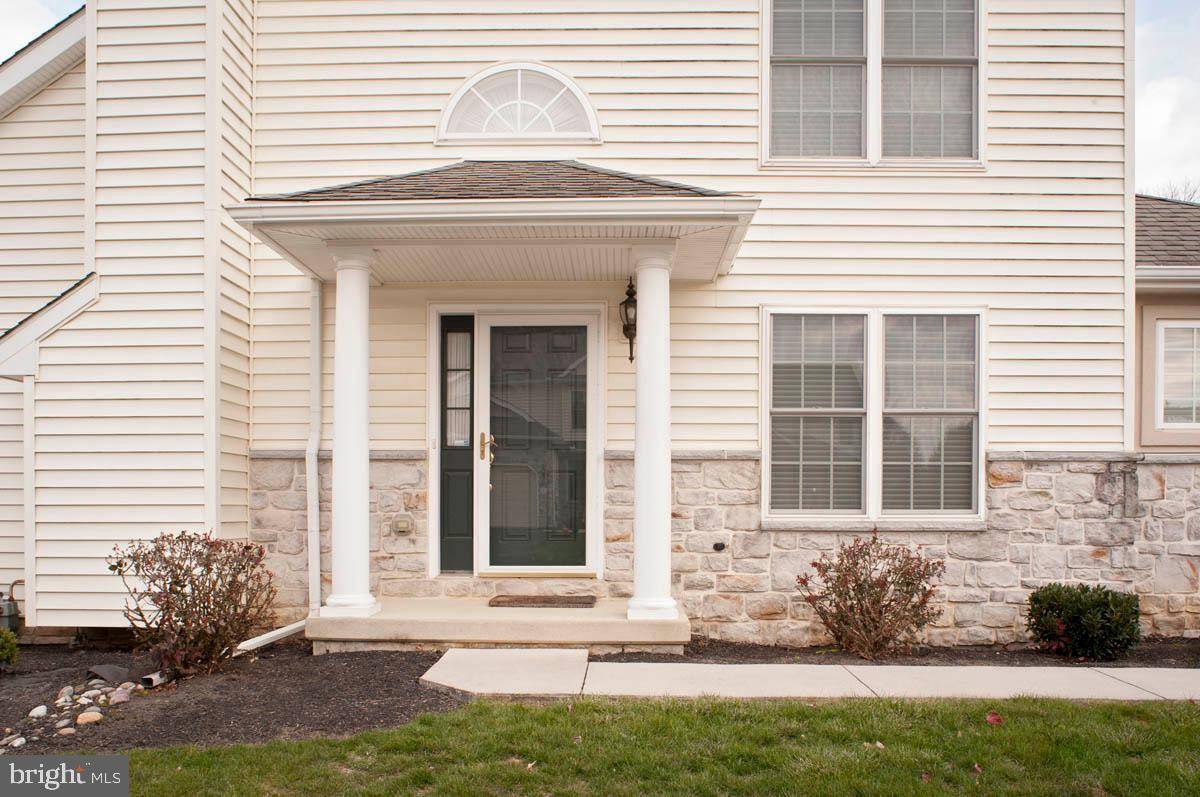 Lancaster, PA 17602,1841 SERENE WAY