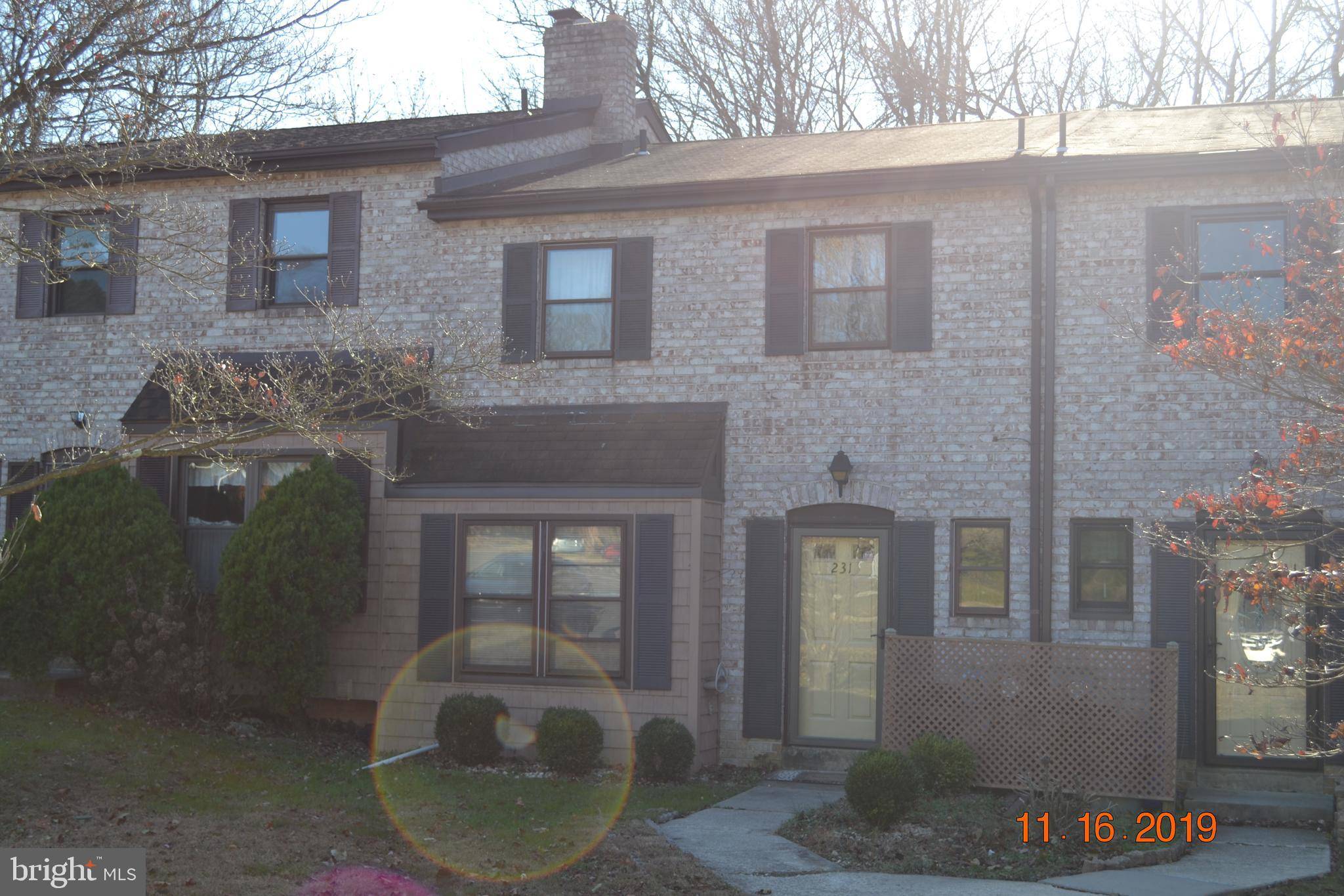 Chester Heights, PA 19017,231 BISHOPS DR