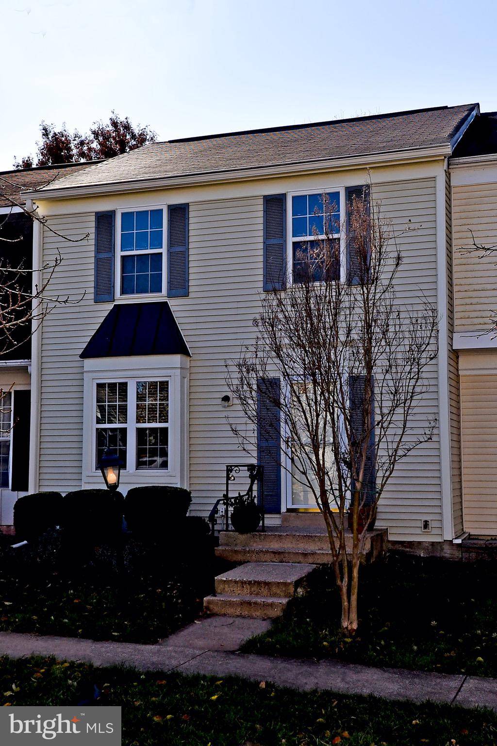 Centreville, VA 20120,14871 LYNHODGE CT