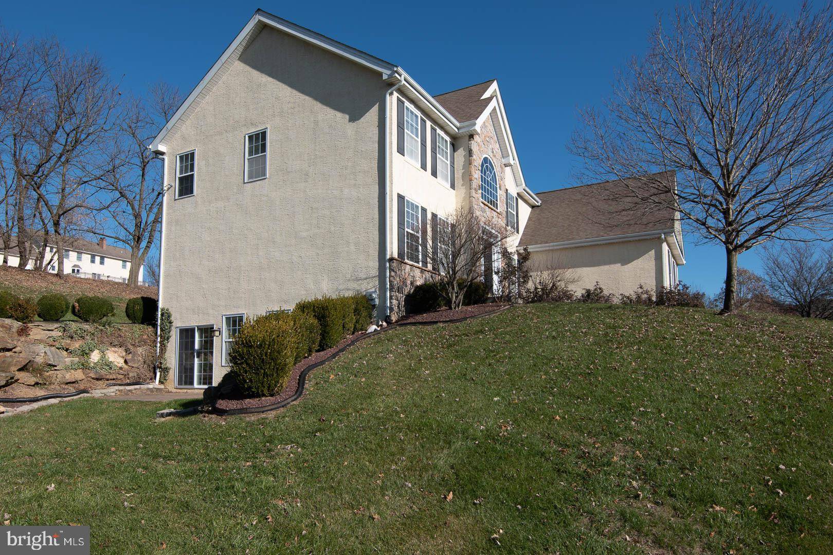 Landenberg, PA 19350,101 CEZANNE CT