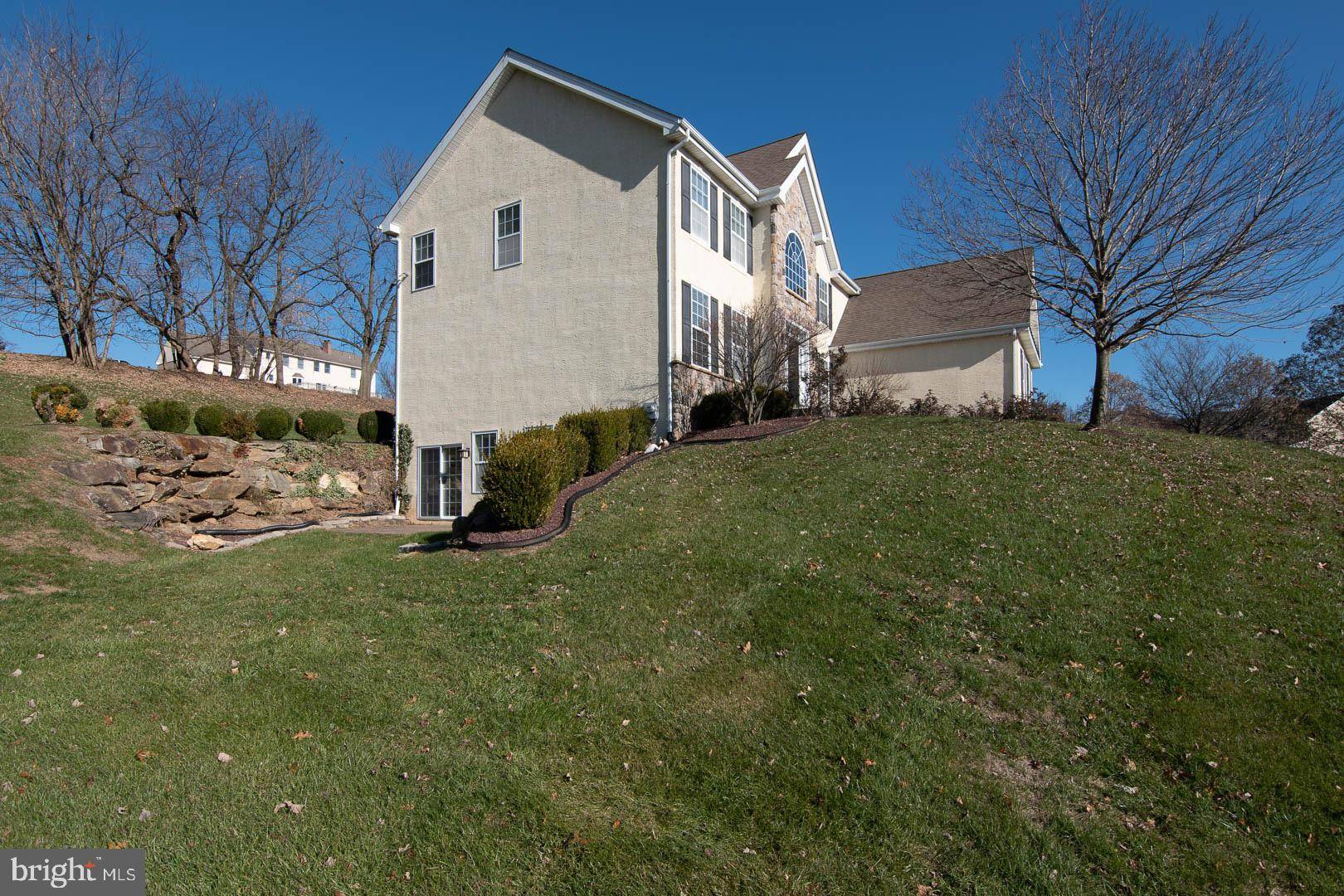 Landenberg, PA 19350,101 CEZANNE CT