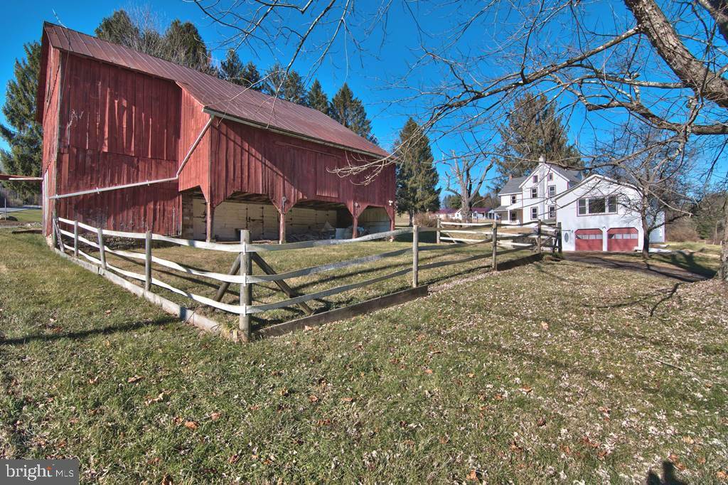 Kunkletown, PA 18058,437 GERNERD RD