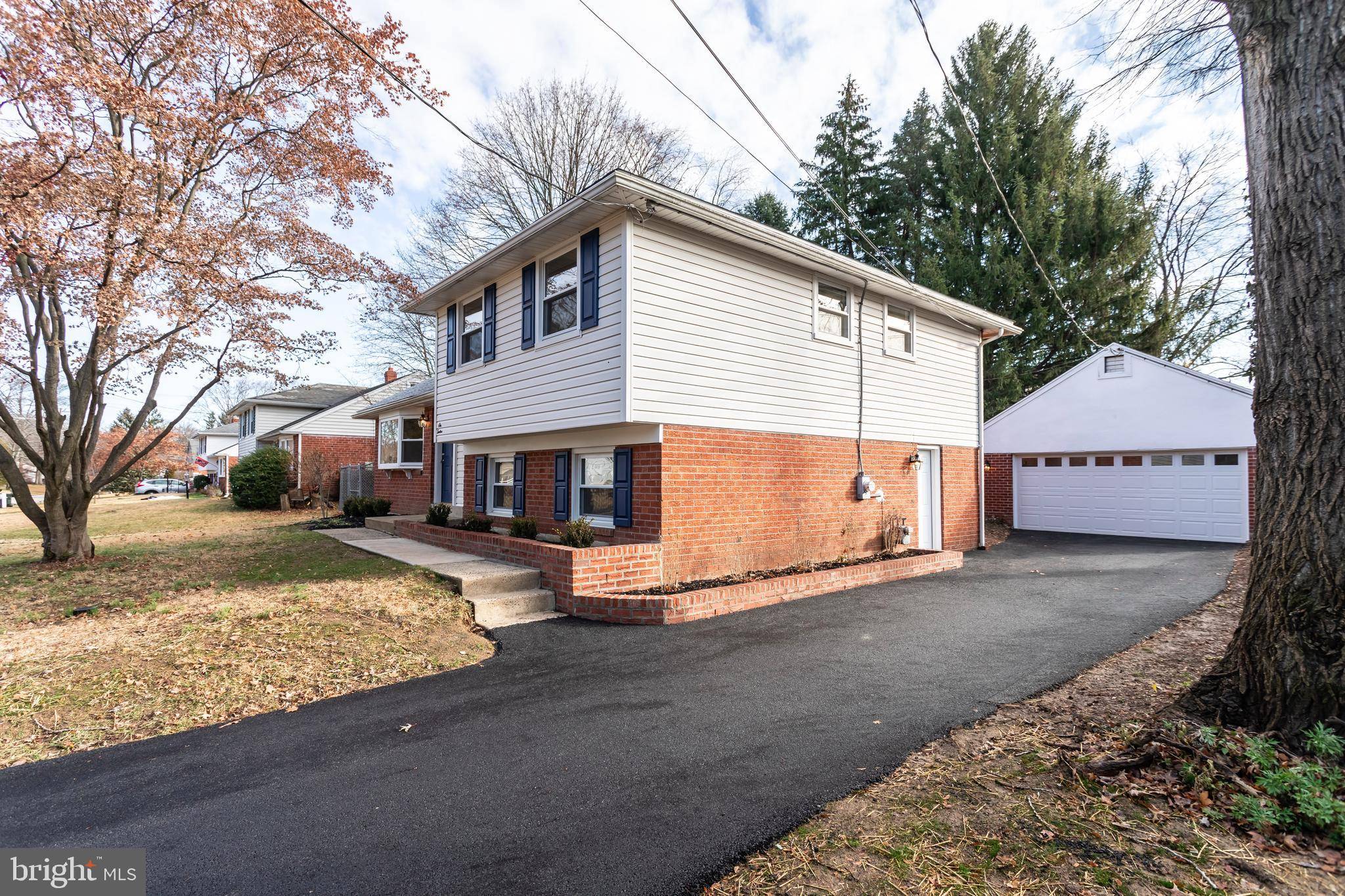 Wallingford, PA 19086,612 BICKMORE DR