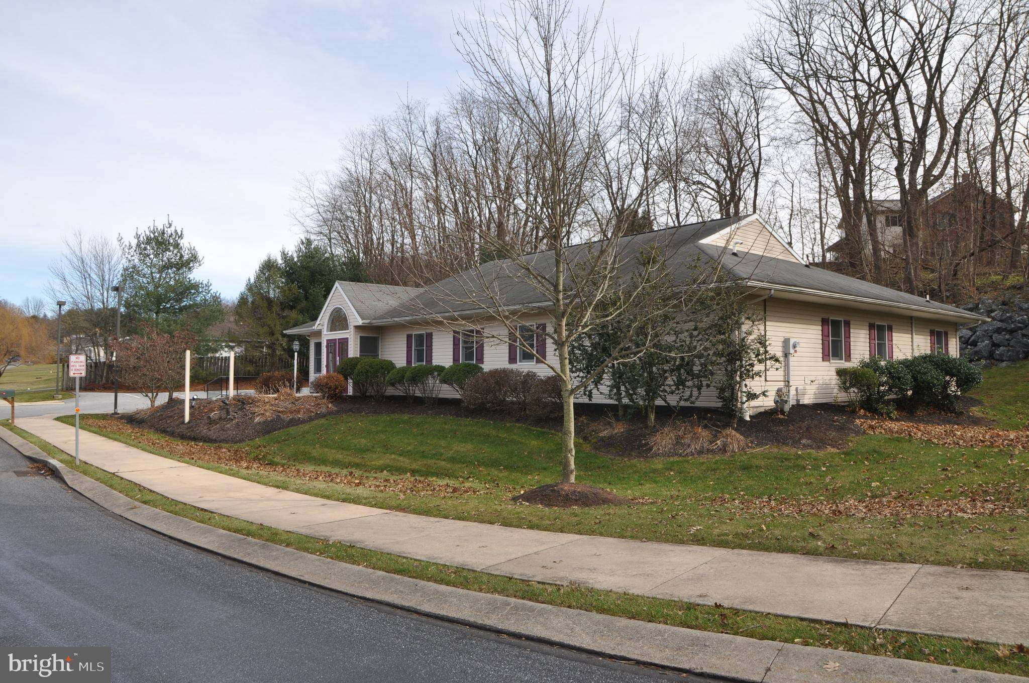 Reinholds, PA 17569,171 CHAPEL VIEW DR