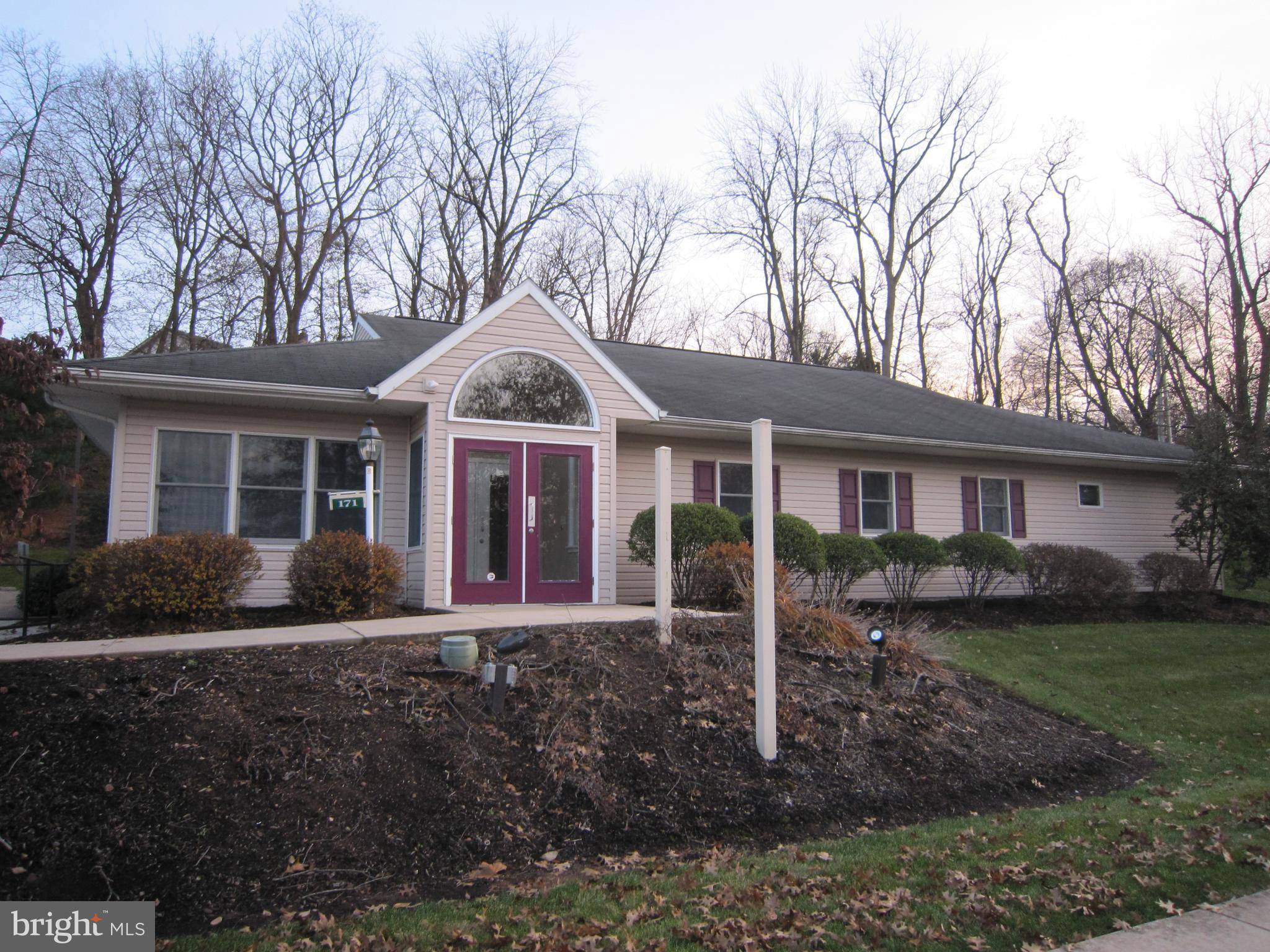 Reinholds, PA 17569,171 CHAPEL VIEW DR