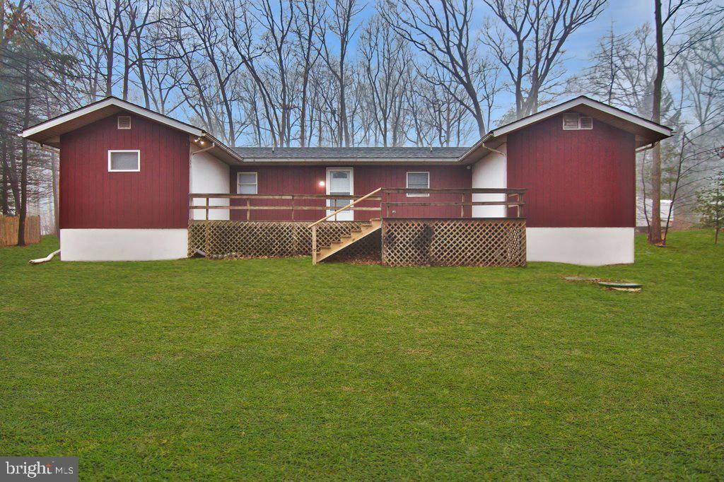 Lehighton, PA 18235,48 MANOR LN