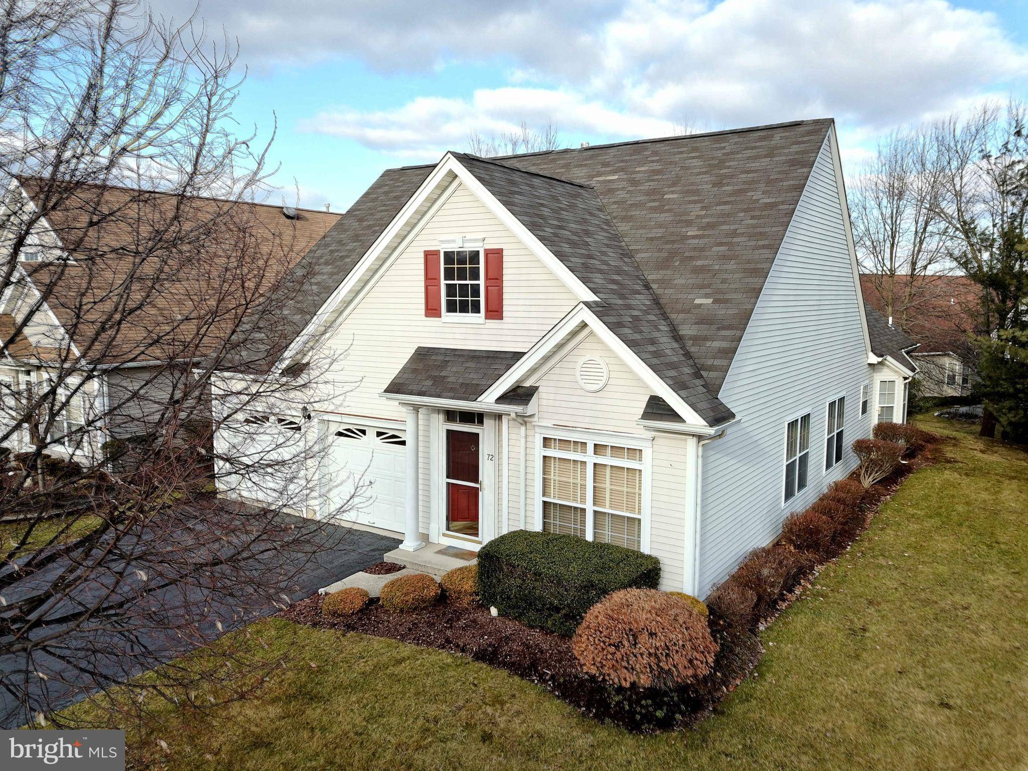 Princeton Junction, NJ 08550,72 RAINFLOWER LN