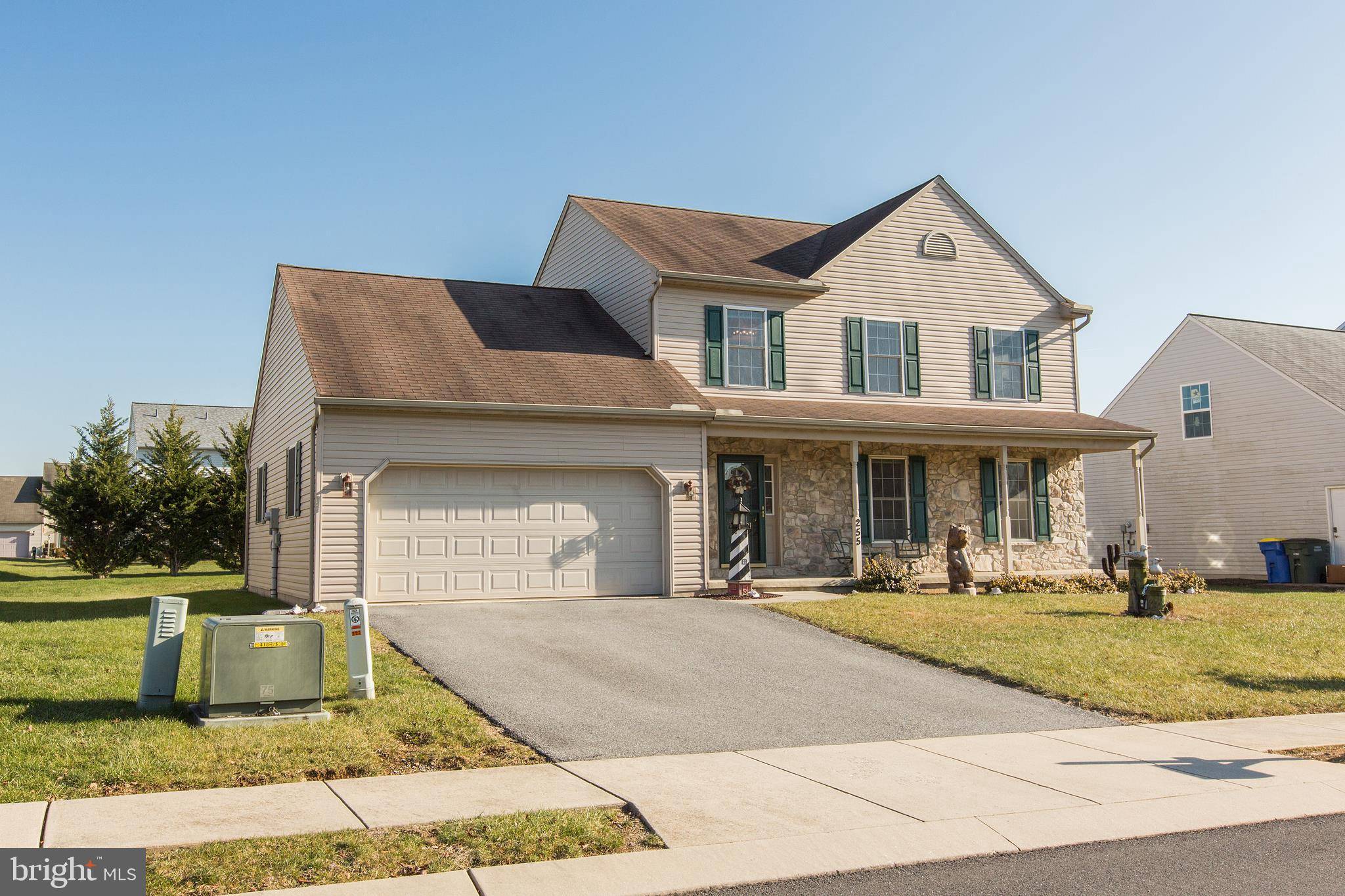 Mount Wolf, PA 17347,255 SILVER MAPLE CT