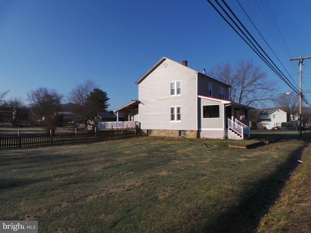 Great Cacapon, WV 25422,17 CRAWFORD LANE