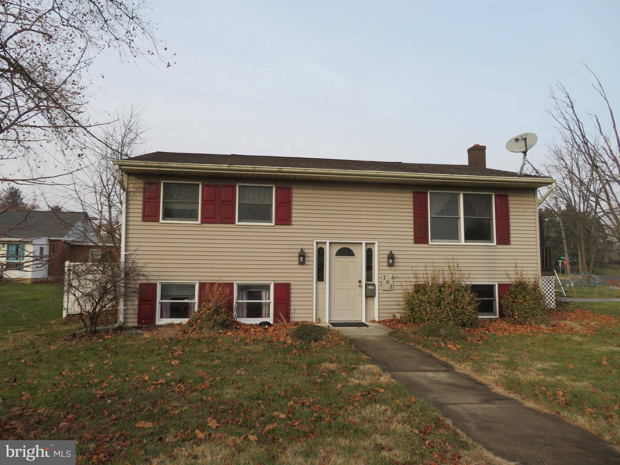 Cleona, PA 17042,103 W WALNUT ST