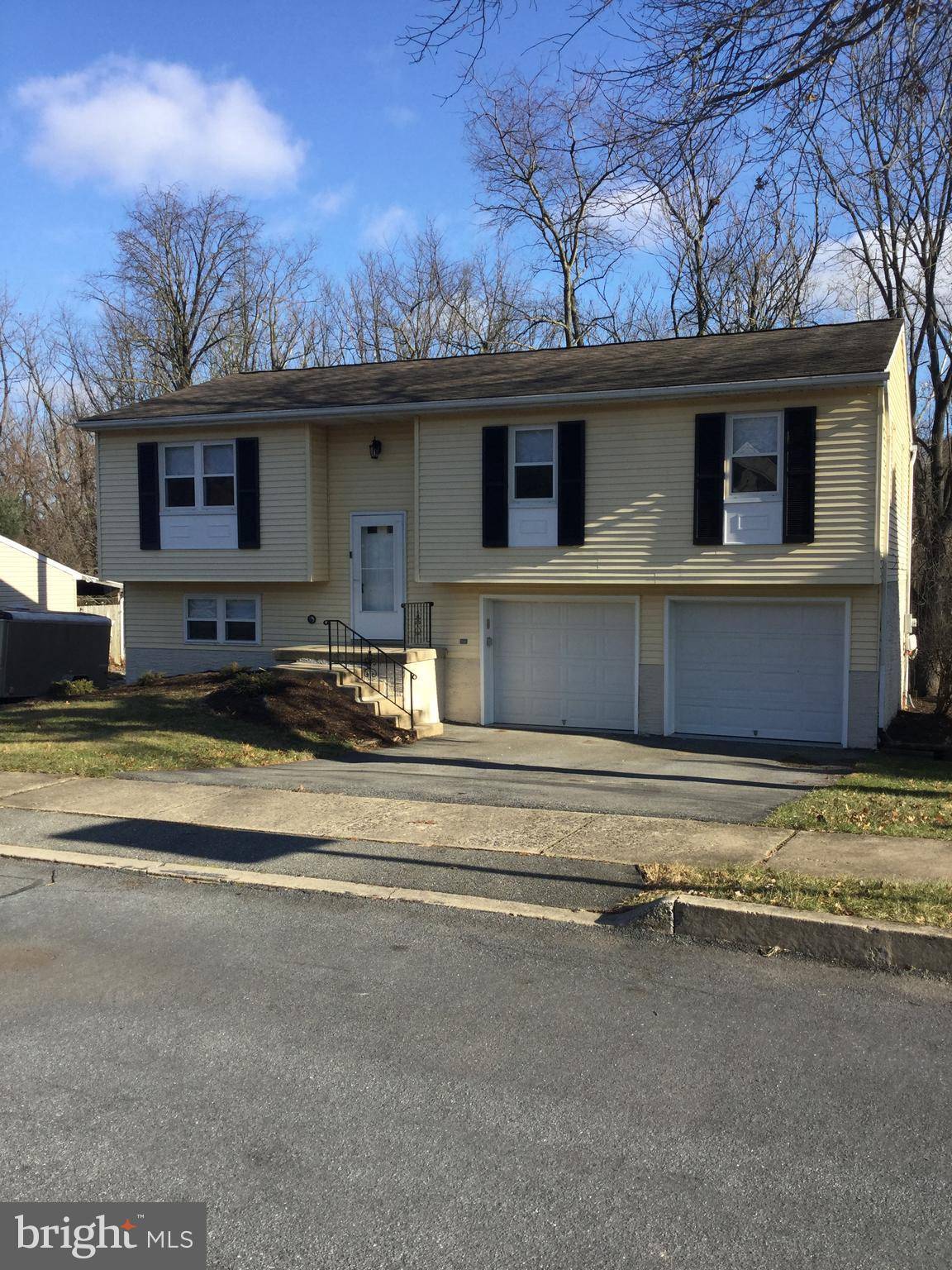 Lancaster, PA 17603,2544 VALLEY DR