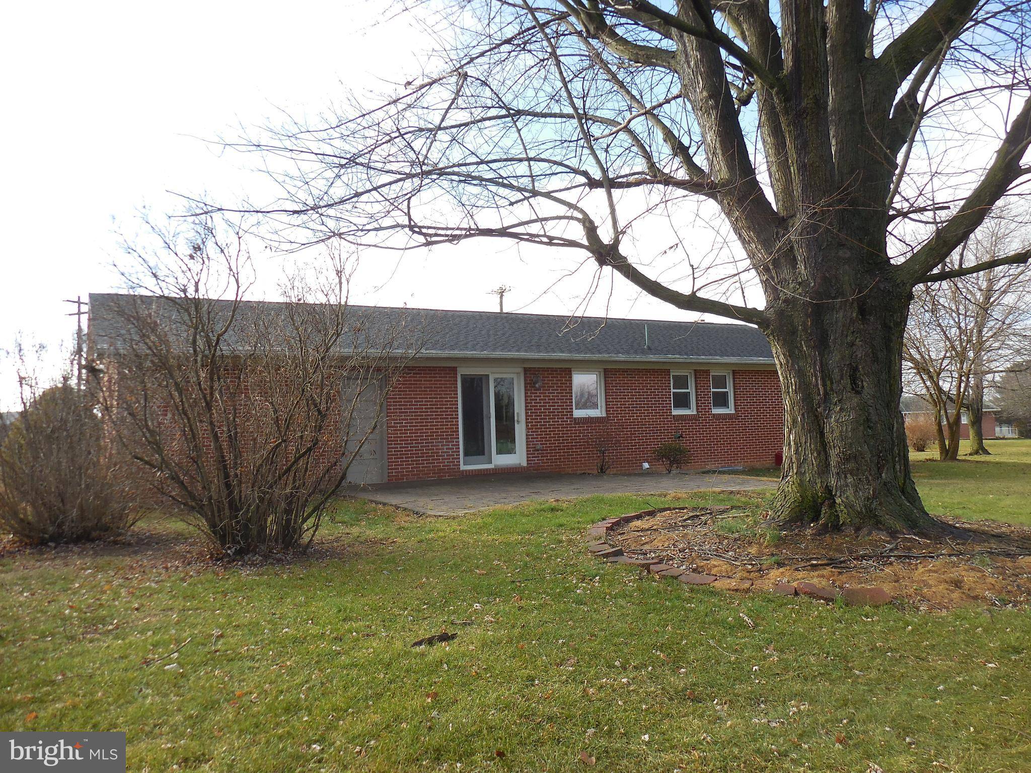 Greencastle, PA 17225,127 WEST WALTER