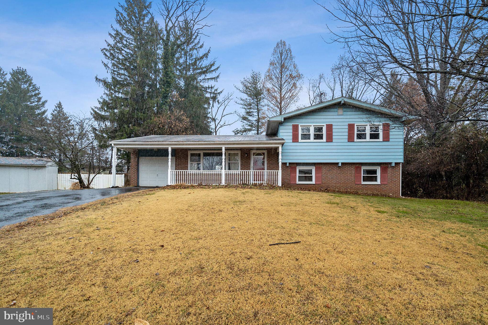 Malvern, PA 19355,3 WOOD LN