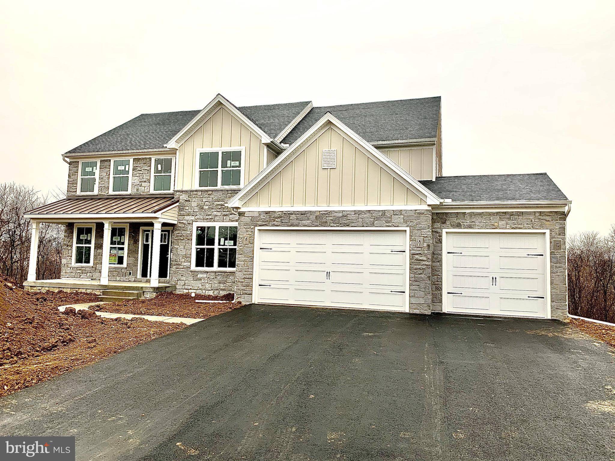 Mechanicsburg, PA 17050,1420 SUMMIT WAY