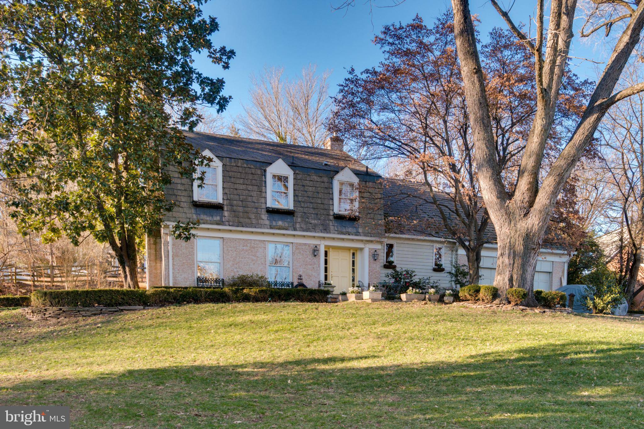 Mclean, VA 22102,912 RAIL CT