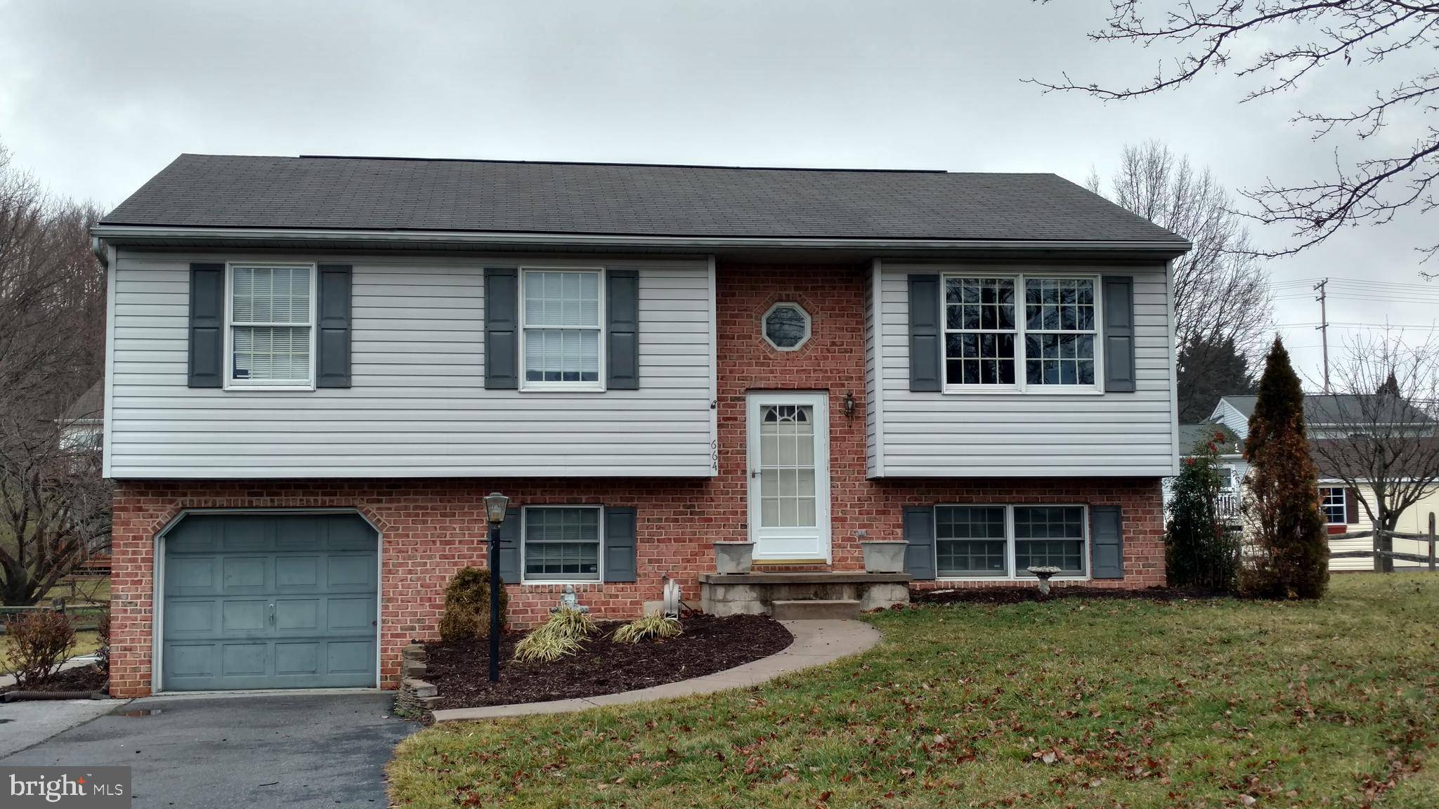 Westminster, MD 21158,664 WHISPERING MEADOWS CT