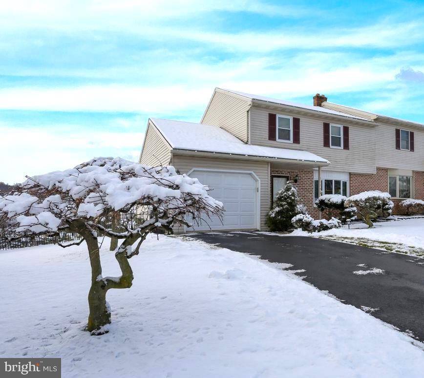 Reading, PA 19608,1714 ACORN DR