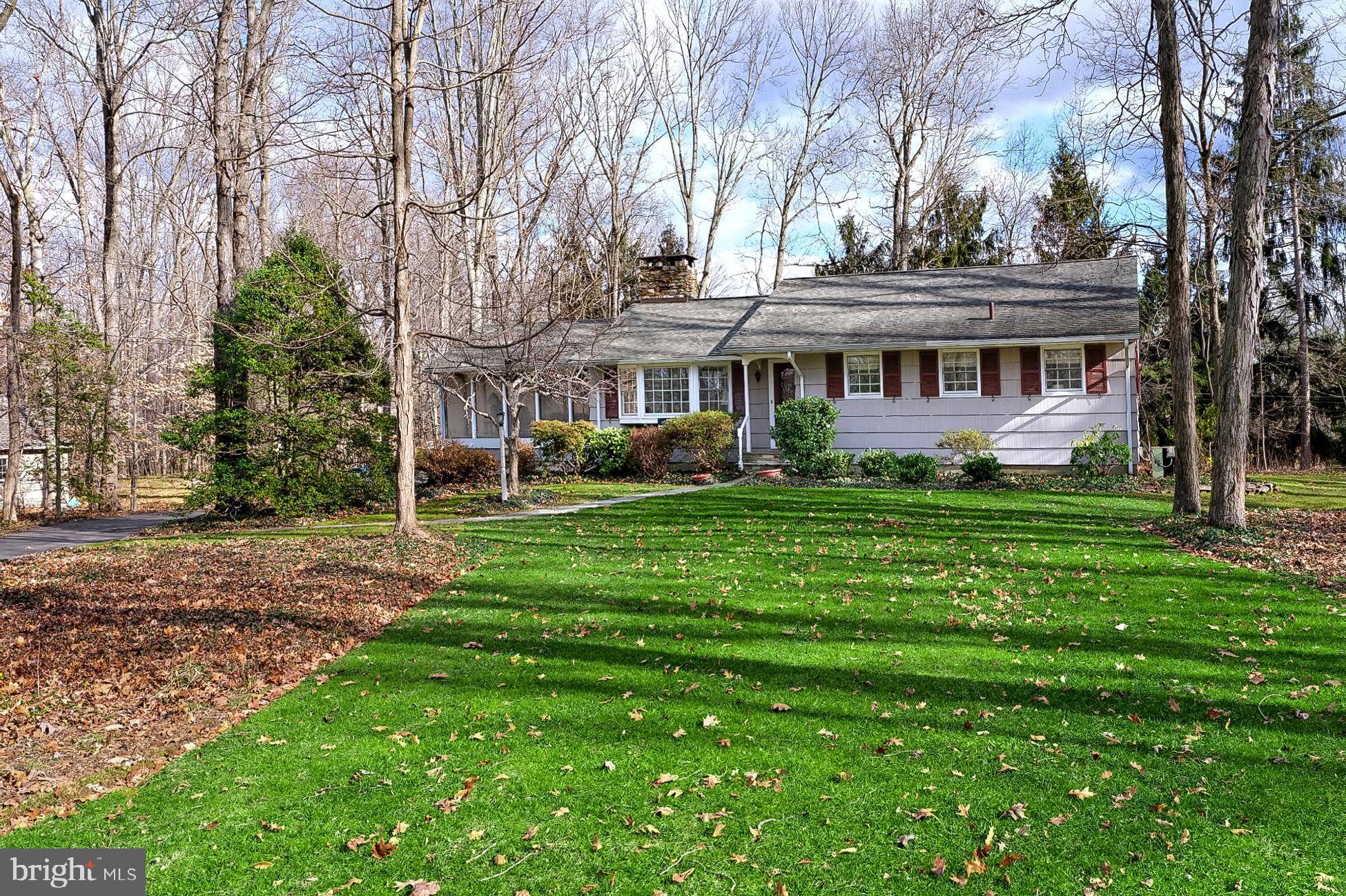 Pennington, NJ 08534,3 TIMBERLANE DR