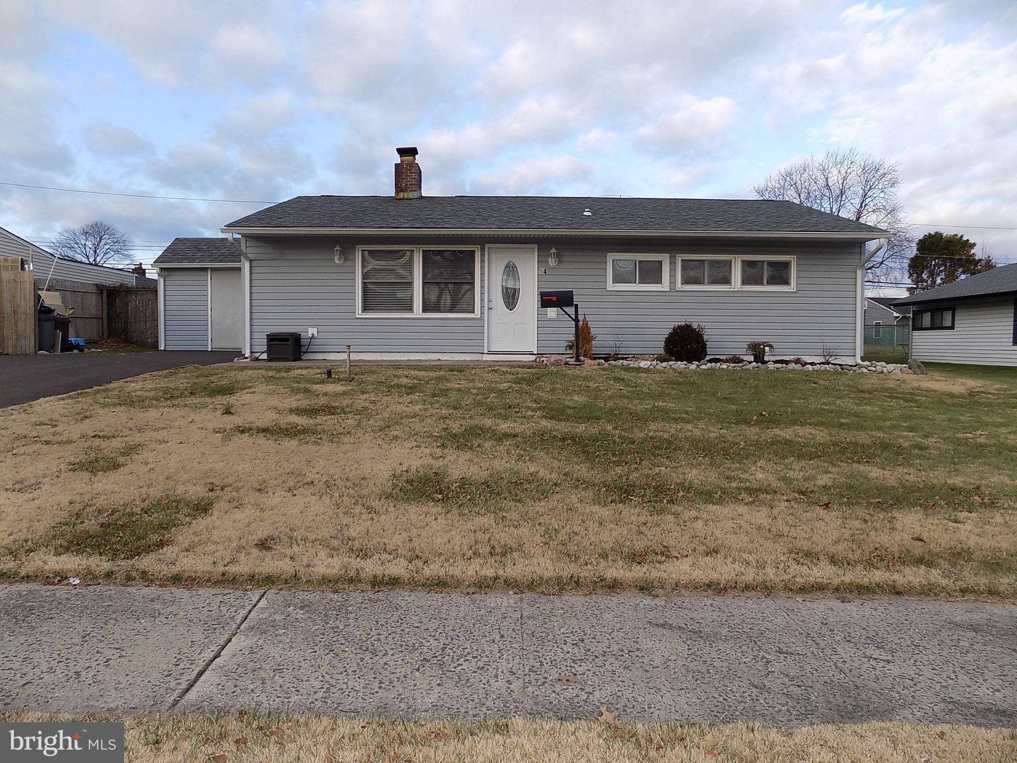 Levittown, PA 19054,54 BUTTONWOOD LN