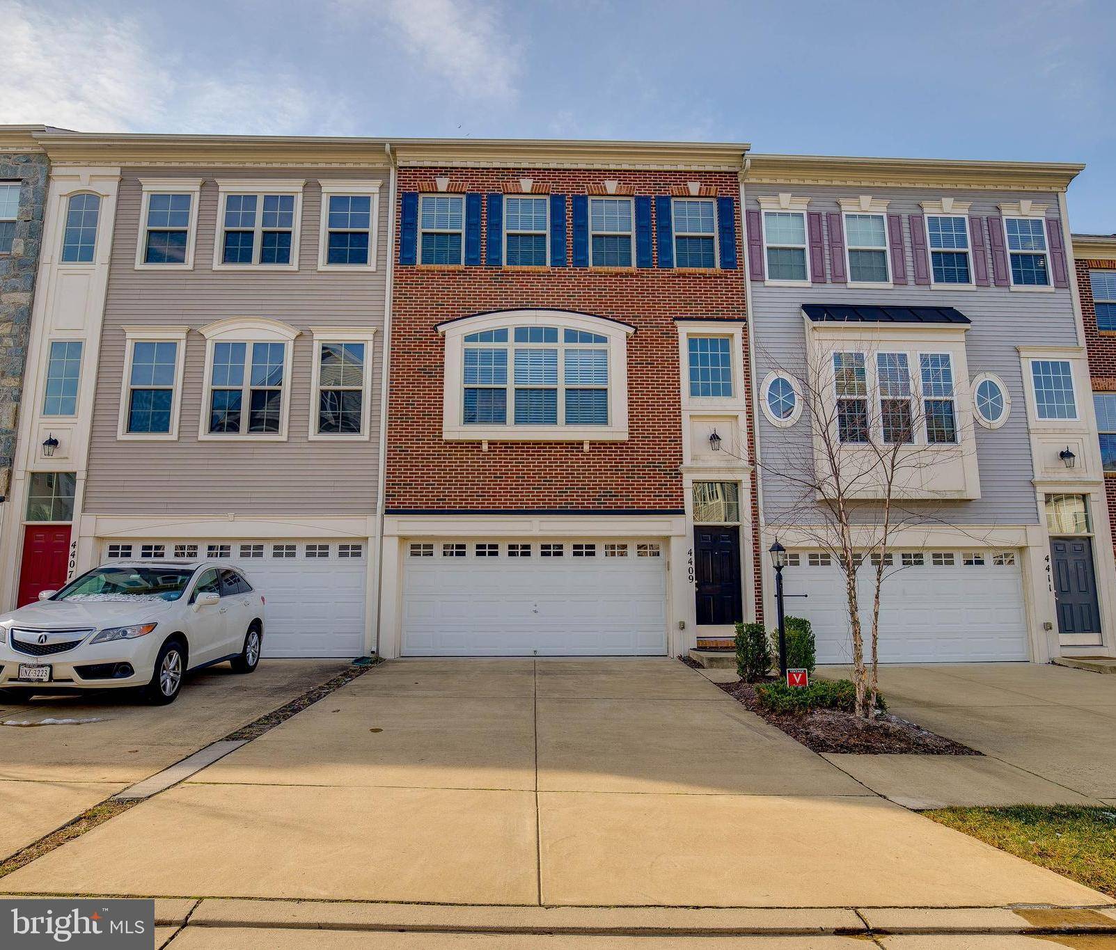 Triangle, VA 22172,4409 POTOMAC HIGHLANDS CIR