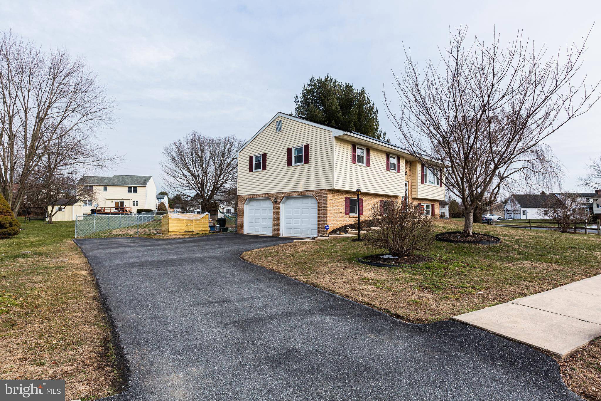 Elizabethtown, PA 17022,6 CRANFIELD CT