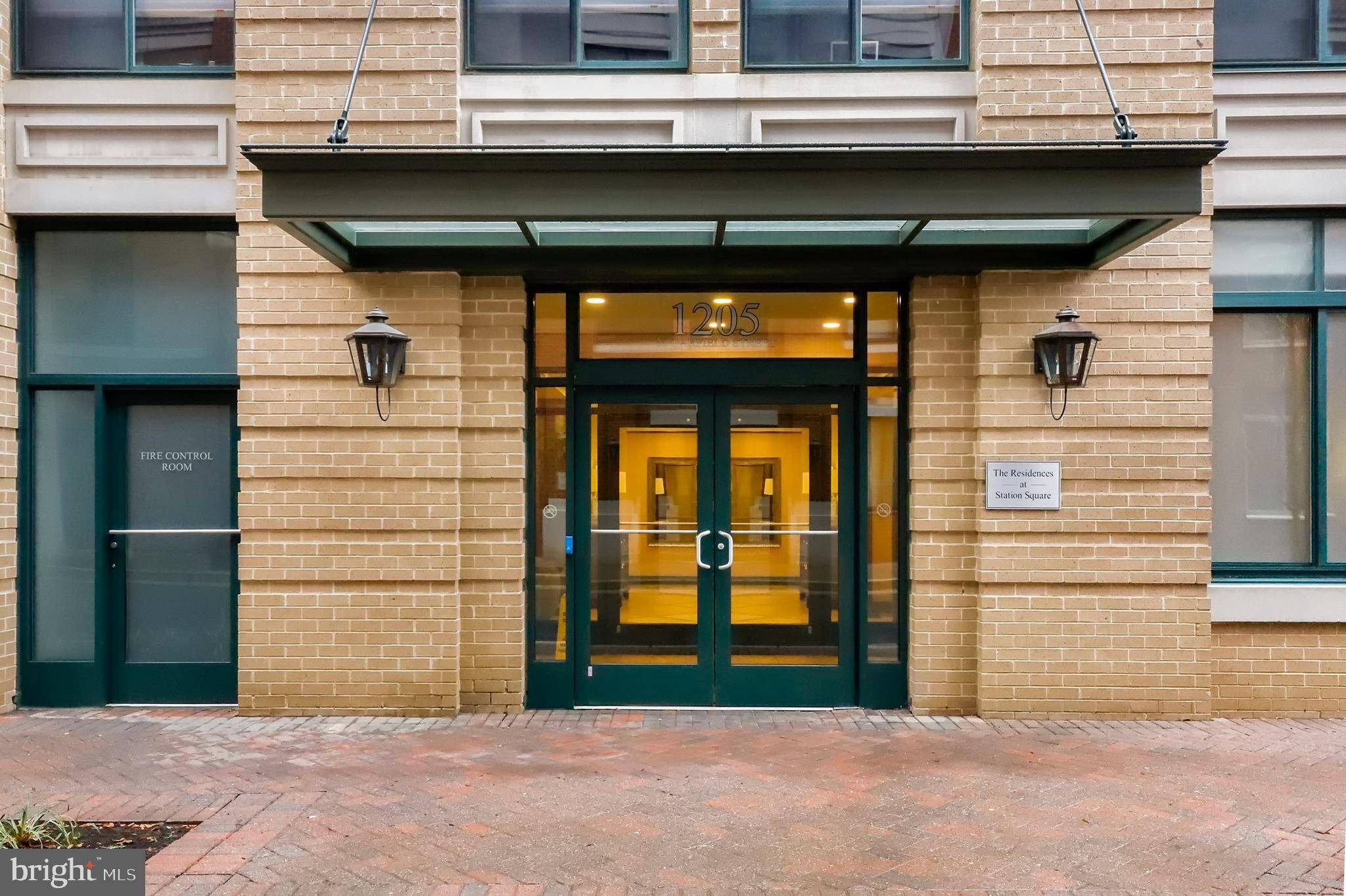 Arlington, VA 22201,1205 N GARFIELD ST #301