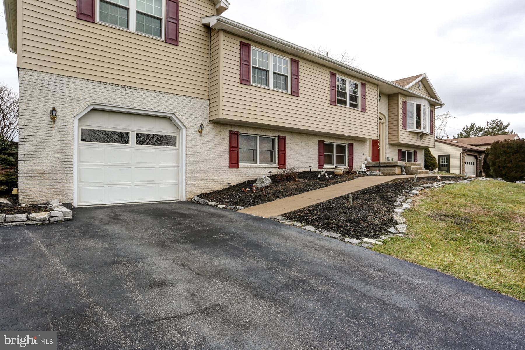 Middletown, PA 17057,1509 FARMHOUSE LN